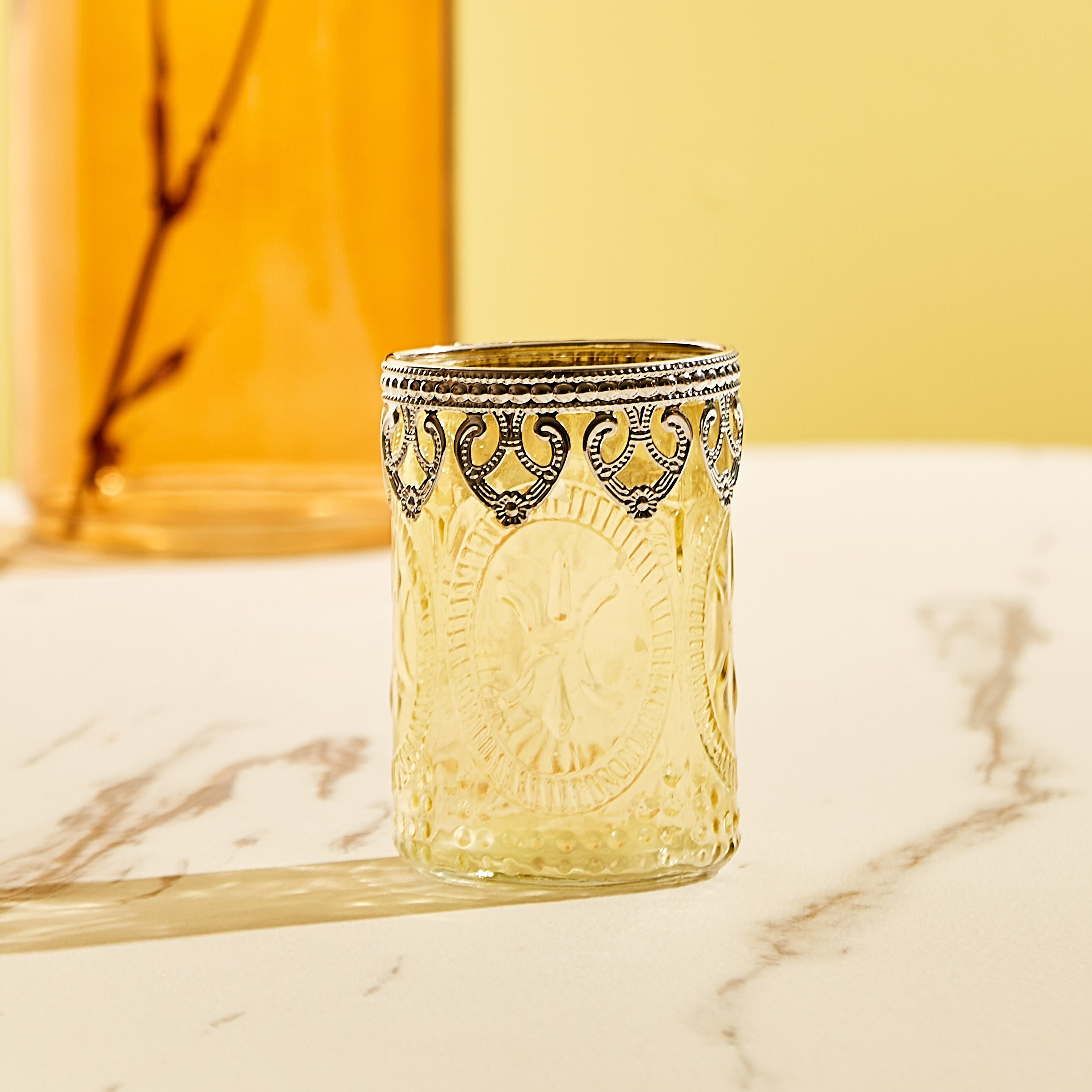 حامل شموع بتفاصيل زخرفية معدنية من أيرا - 7×7×10 سم-hbxlivingroom-decorandaccessories-candleholders-image-2