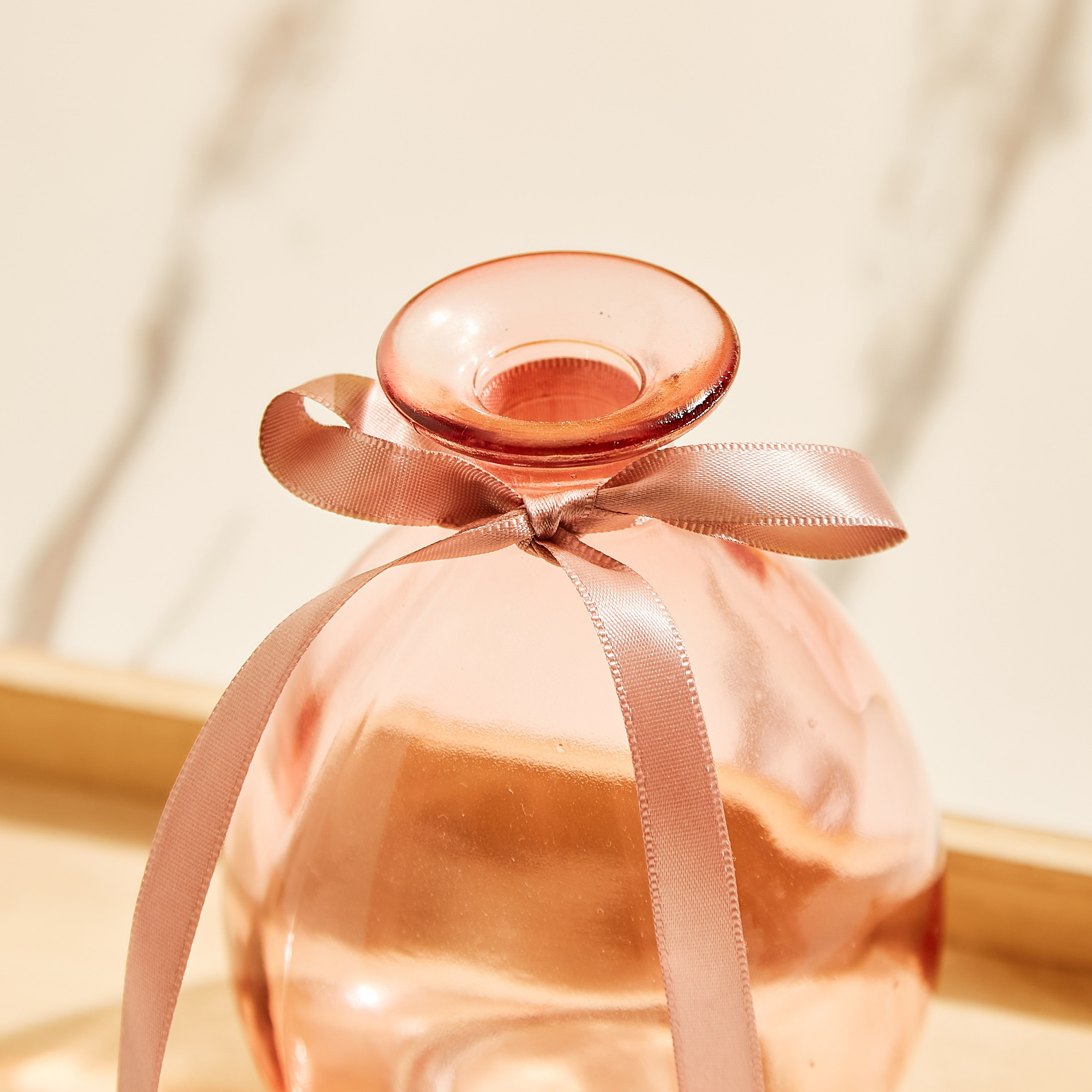 طقم حامل شموع زجاج مع مزهرية وصينية خشب 3 قطع من آيرا-hbxlivingroom-decorandaccessories-candleholders-image-3