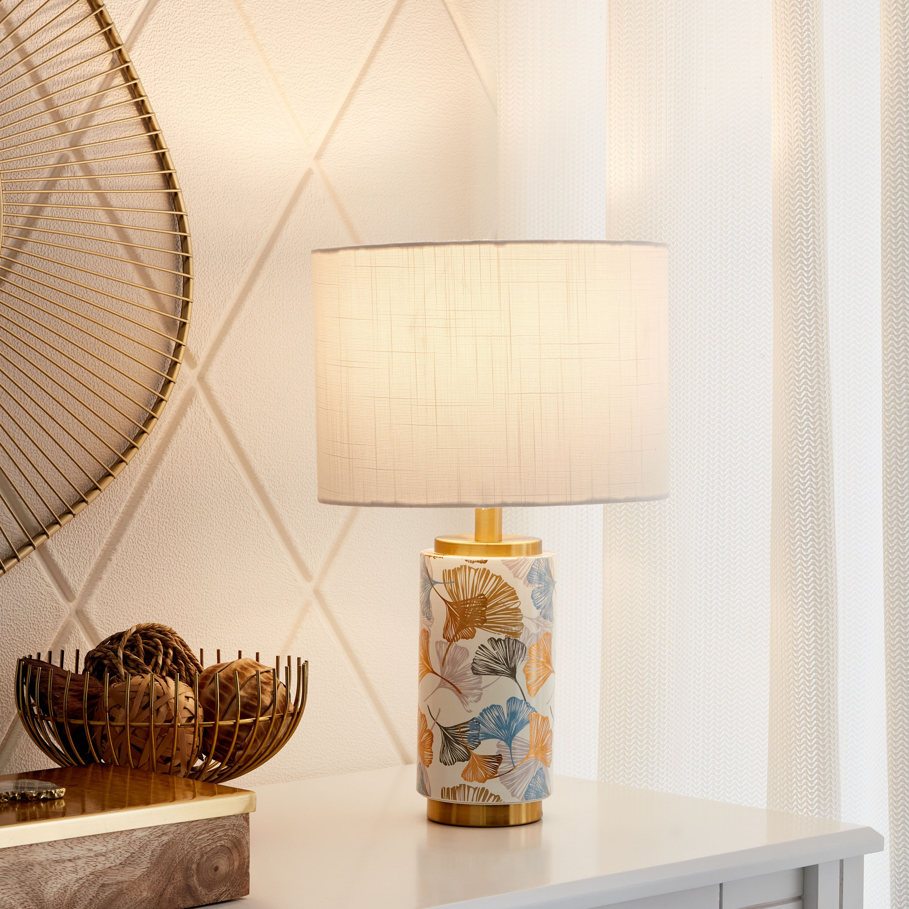 مصباح طاولة بقاعدة سيراميك من كاليس - 26x26x42 سم-hbxlivingroom-lighting-tablelamps-image-2