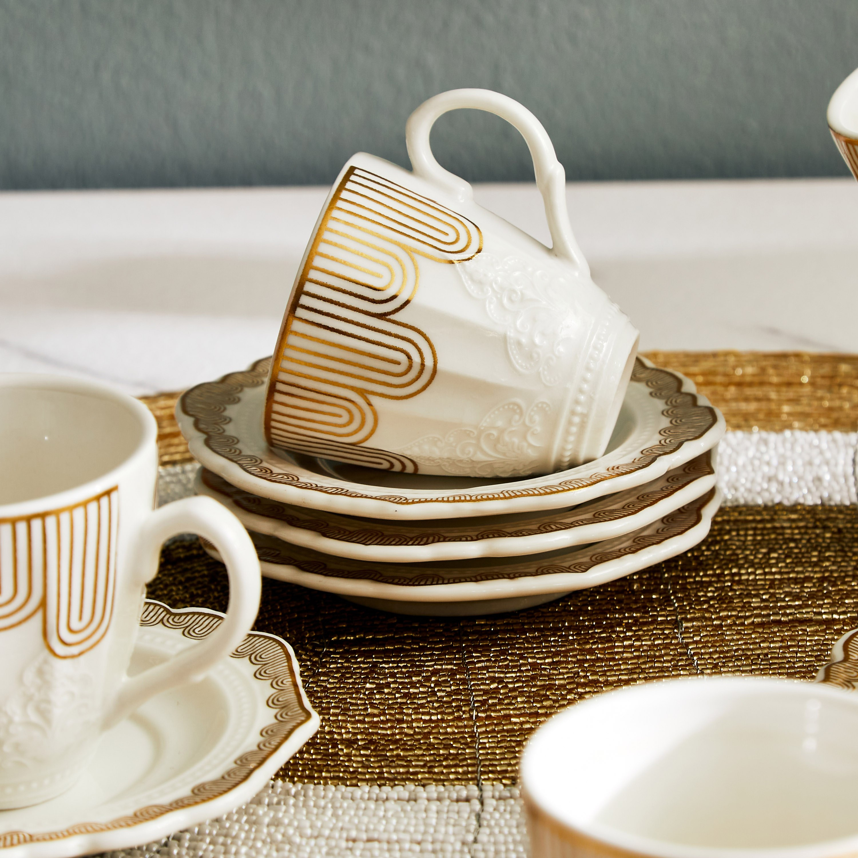 طقم فناجين وصحون 12 قطعة من أمبريدج-hbxhomeware-hbxkitchen-image-2