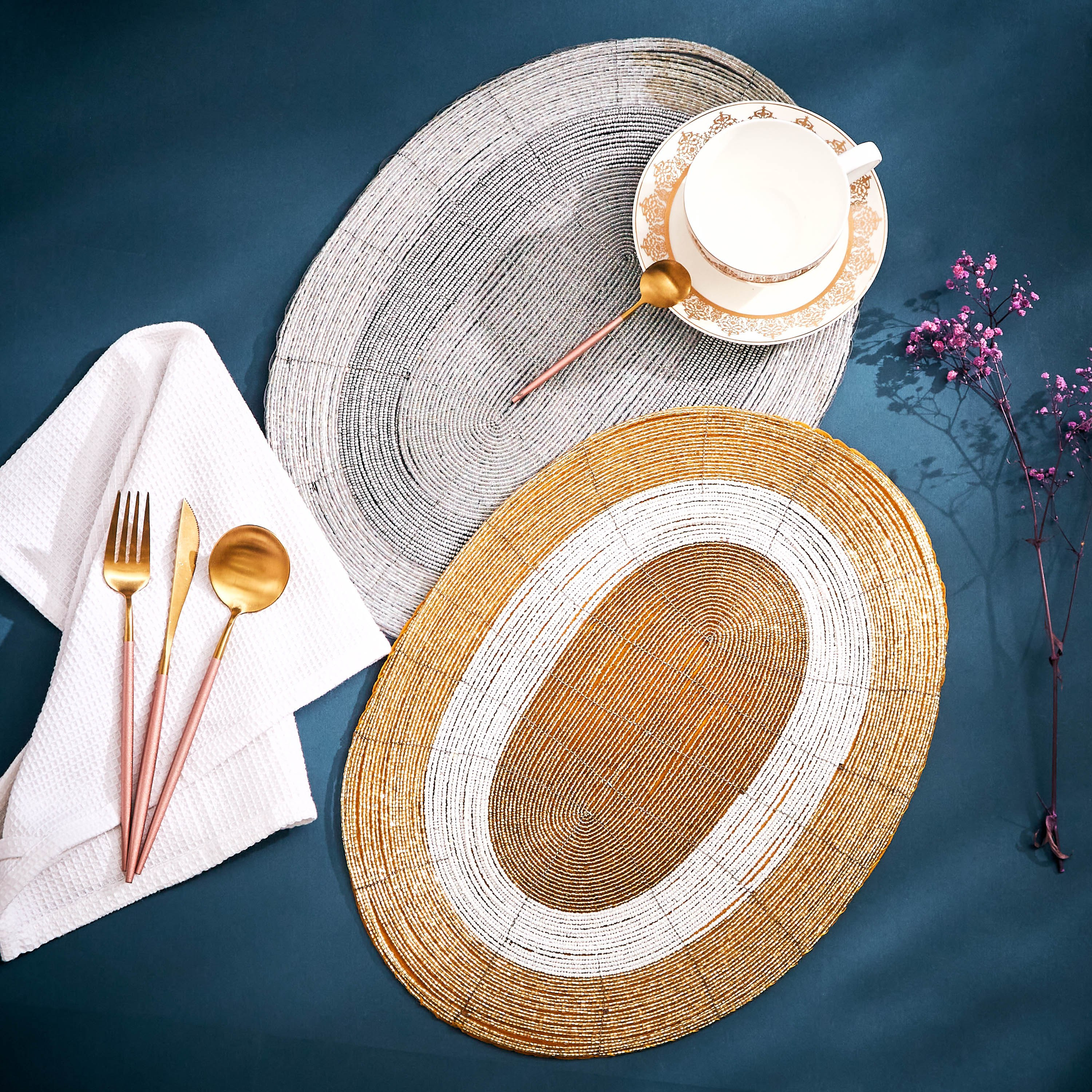 Oval Beaded Placemat - 40x30 cm-hbxdecorandfurnishings-homefurnishings-tablelinens-image-4