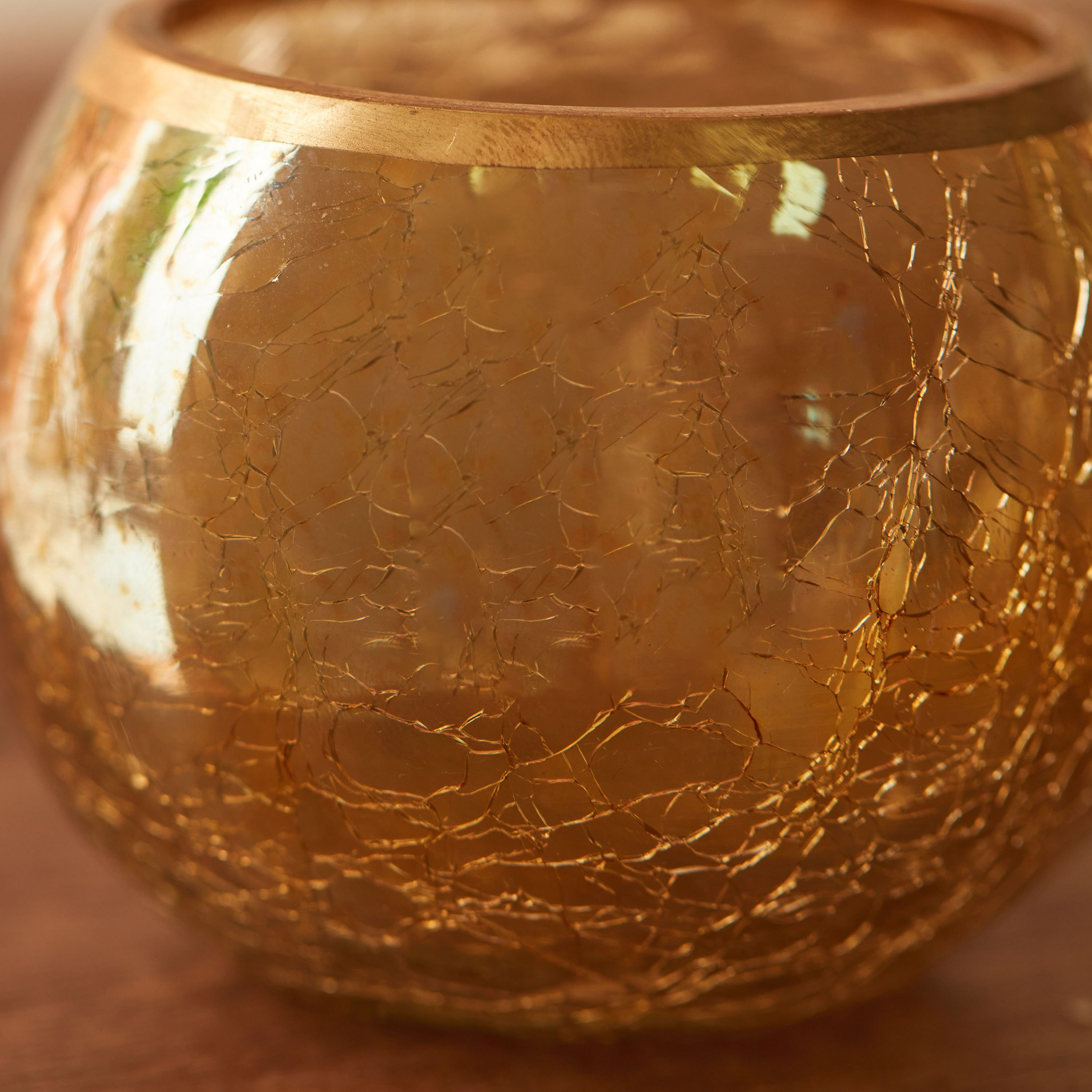 حامل شموع صغيرة زجاج متقطع من جولنار - 7x7x8 سم-hbxlivingroom-decorandaccessories-candleholders-image-4
