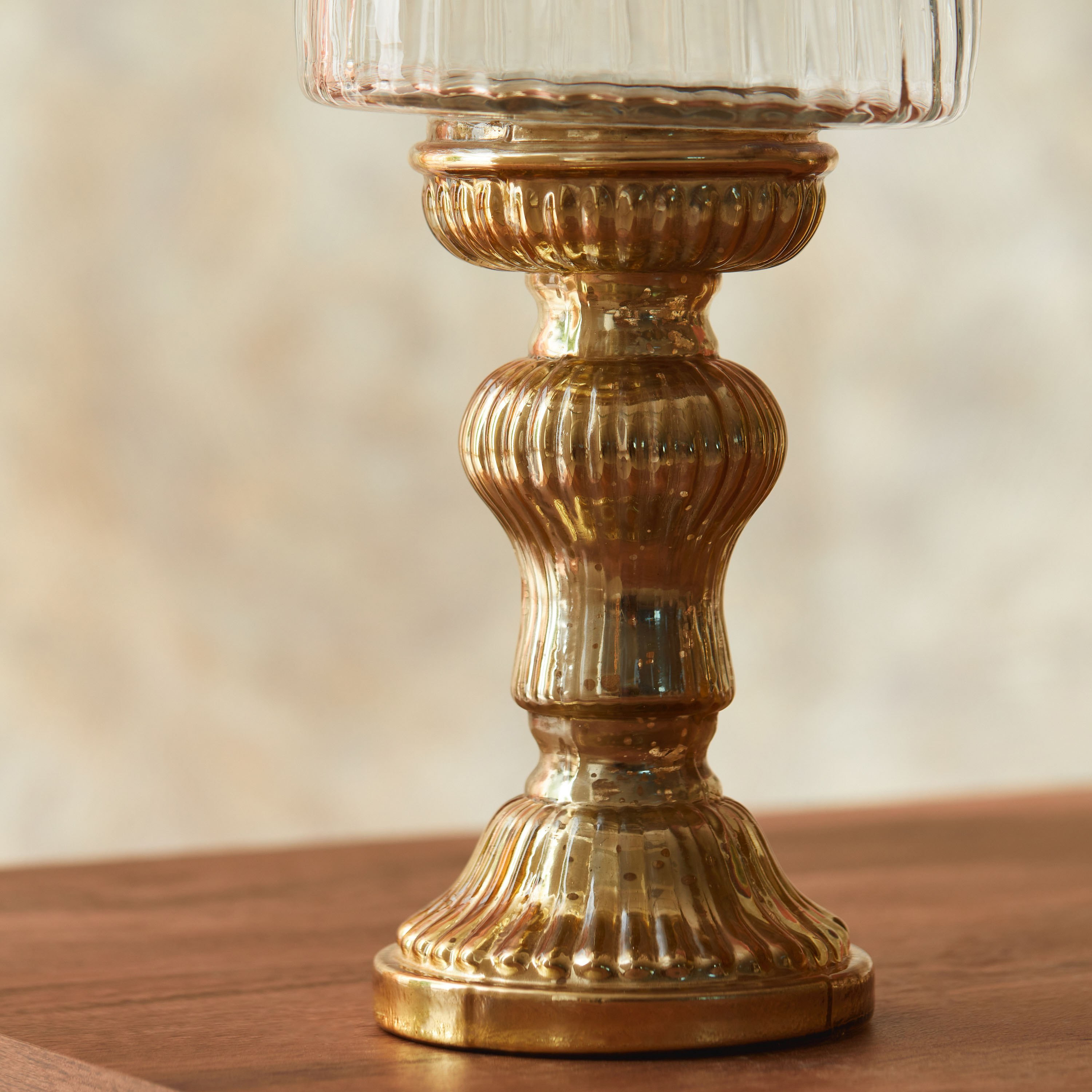 حامل شموع فانوس زجاج مضلّع من جولنار - 15x15x34 سم-hbxlivingroom-decorandaccessories-candleholders-image-4