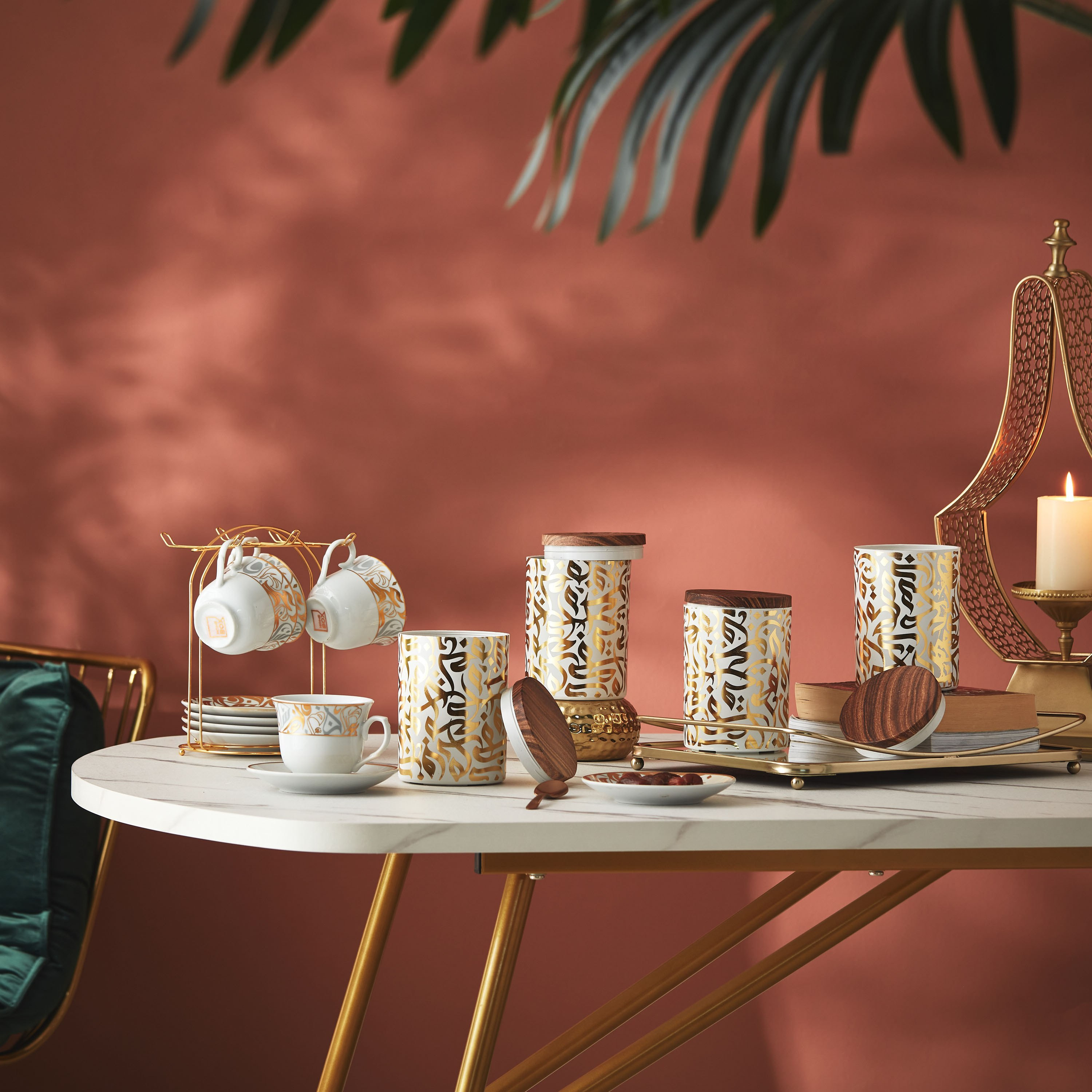 طقم حاويات تخزين 4 قطع من كاليجرافي-hbxhomeware-hbxkitchen-image-6