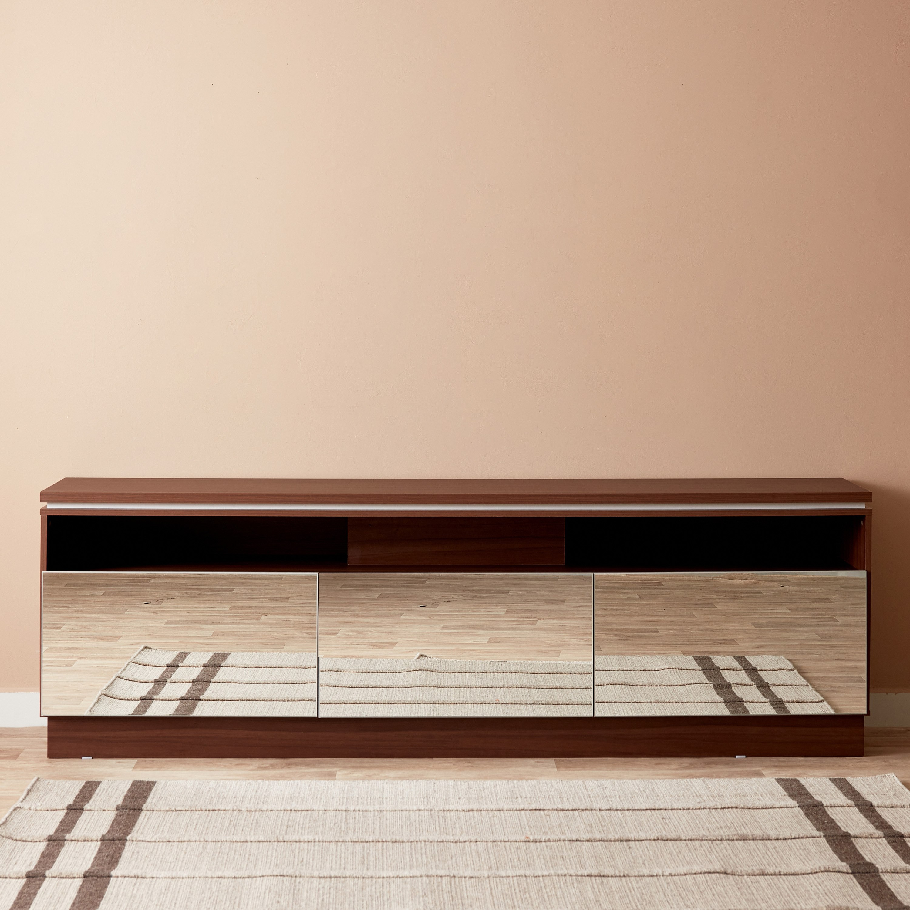 وحدة تلفاز للأجهزة حتى 82 بوصة من ريفلكشن أشتون-hbxlivingroom-mediaunitsandstorage-tvunits-image-2