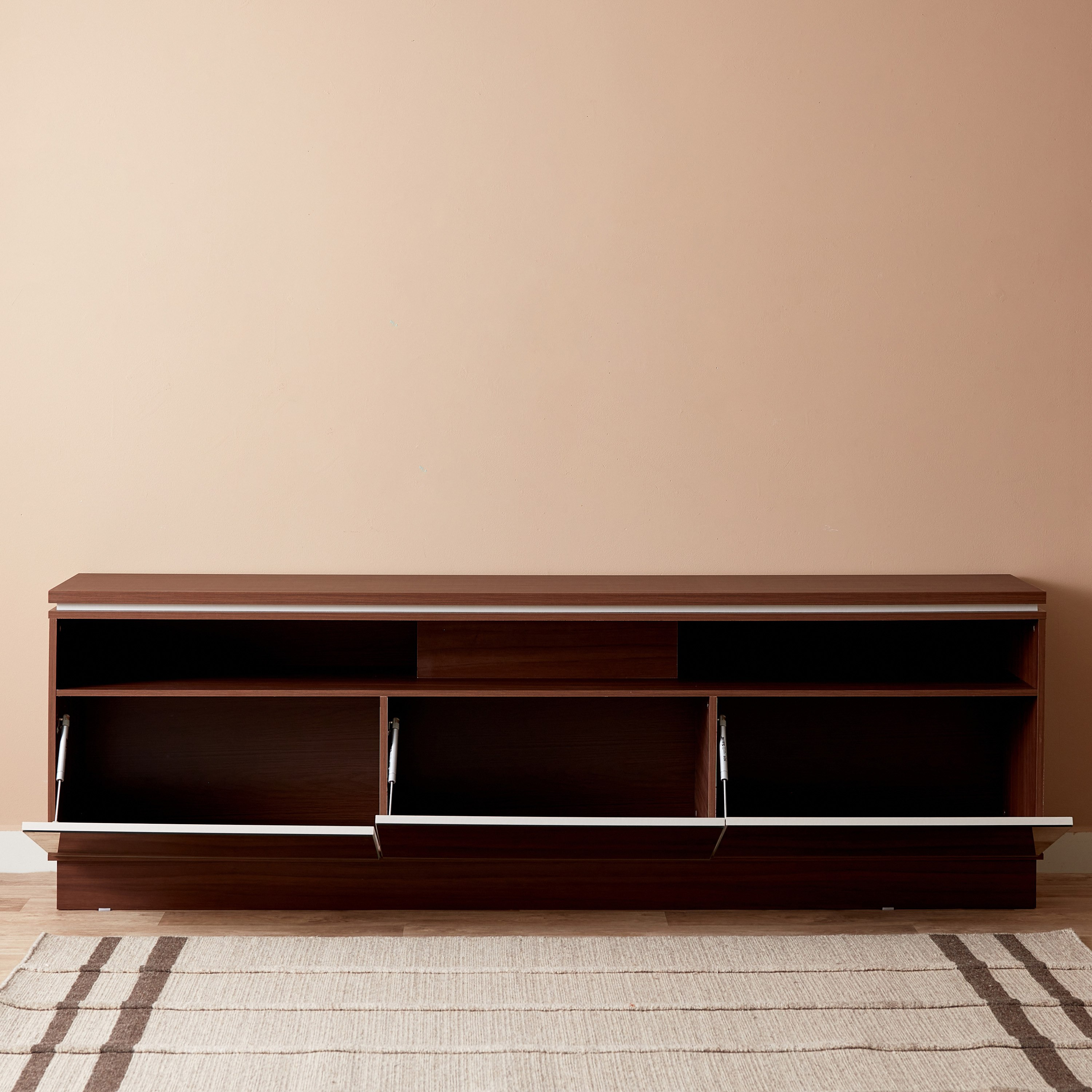وحدة تلفاز للأجهزة حتى 82 بوصة من ريفلكشن أشتون-hbxlivingroom-mediaunitsandstorage-tvunits-image-3