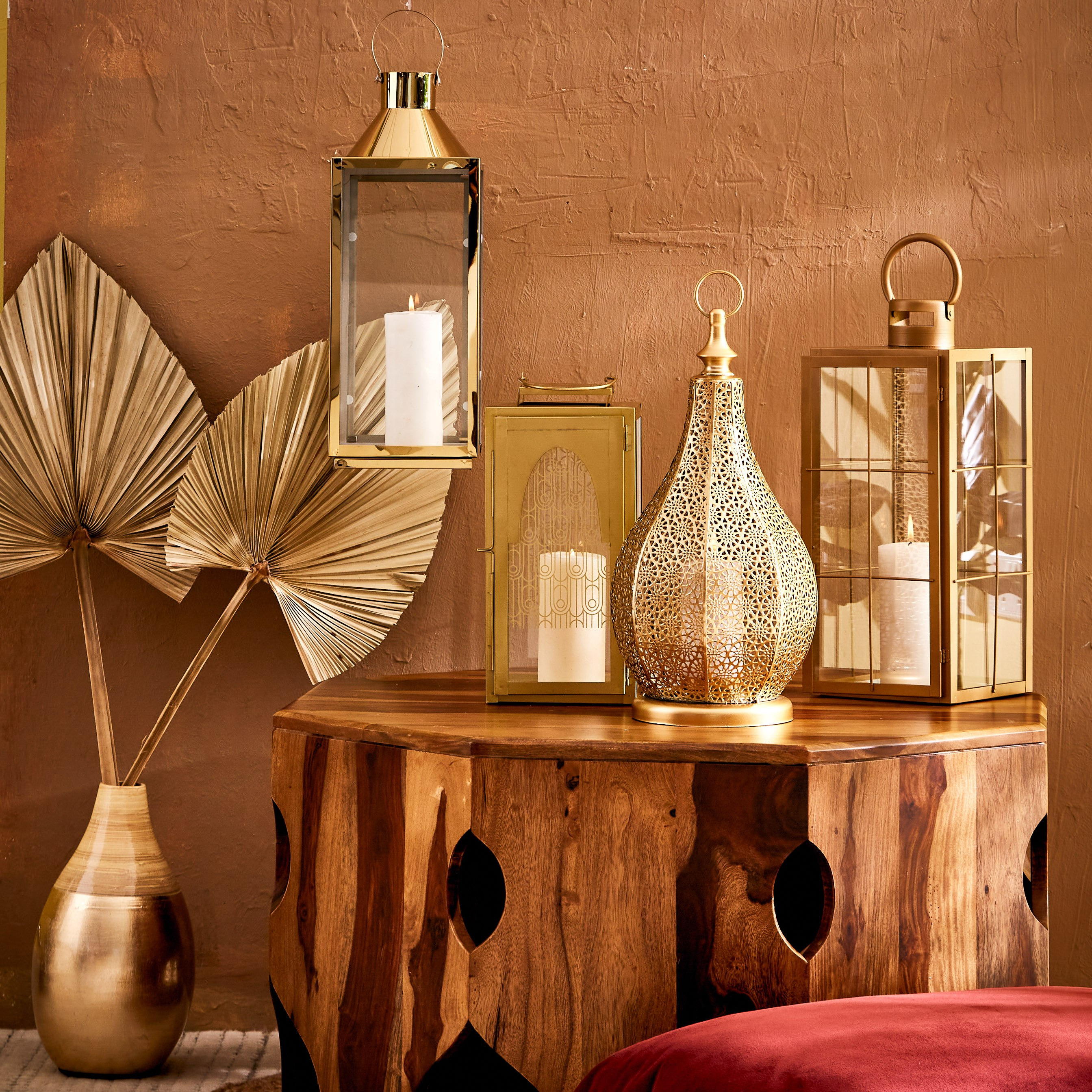 فانوس معدن كتل ملونة من طاهرة - 16x16x41 سم-hbxdecorandfurnishings-homeaccessories-lanterns-image-5