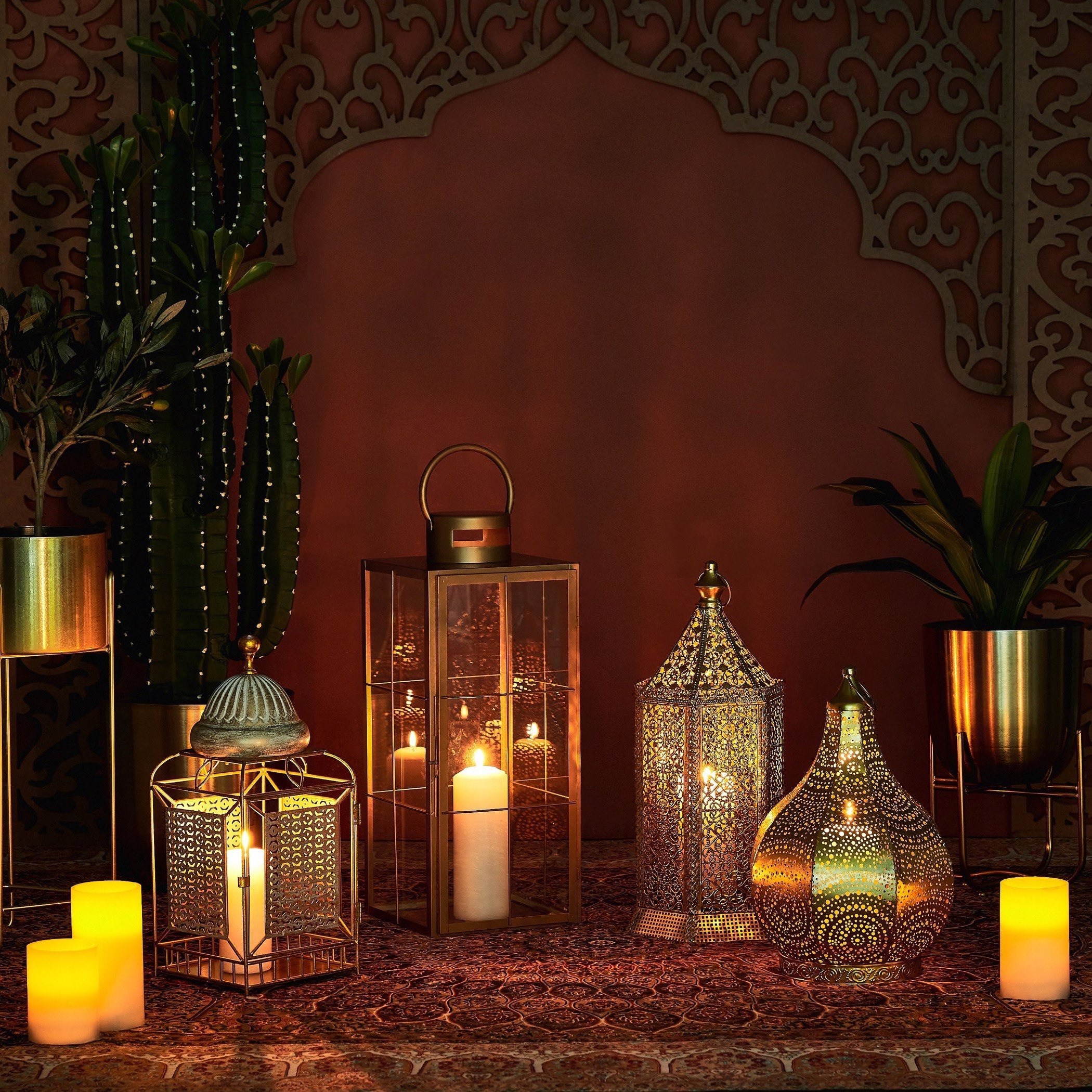 Tahira Metal Block Lantern - 20x20x50 cm-hbxdecorandfurnishings-homeaccessories-lanterns-image-8