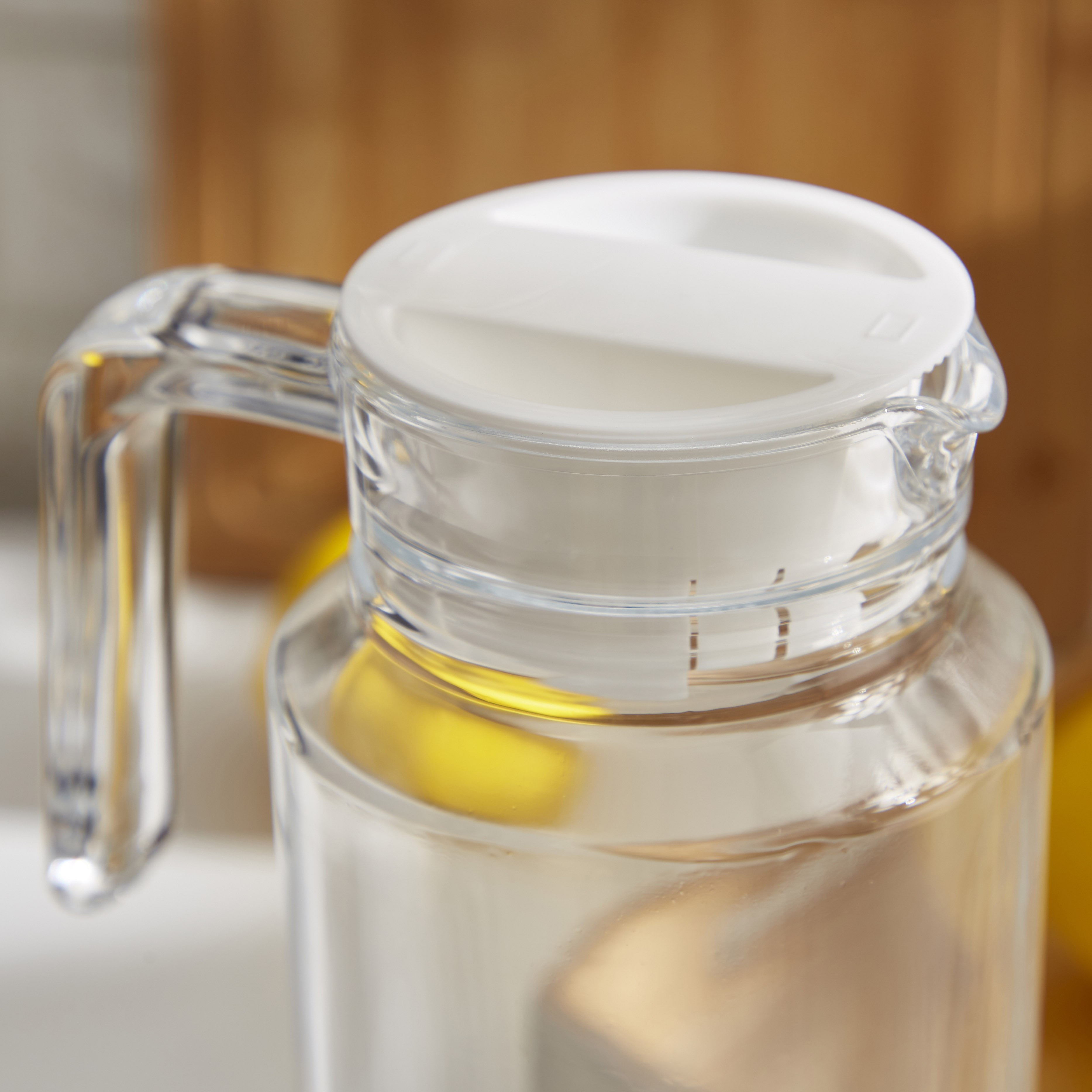 إبريق ثلاجة بغطاء من أتلانتا - 1.3 لتر-hbxhomeware-diningandtabletop-jugs-image-3