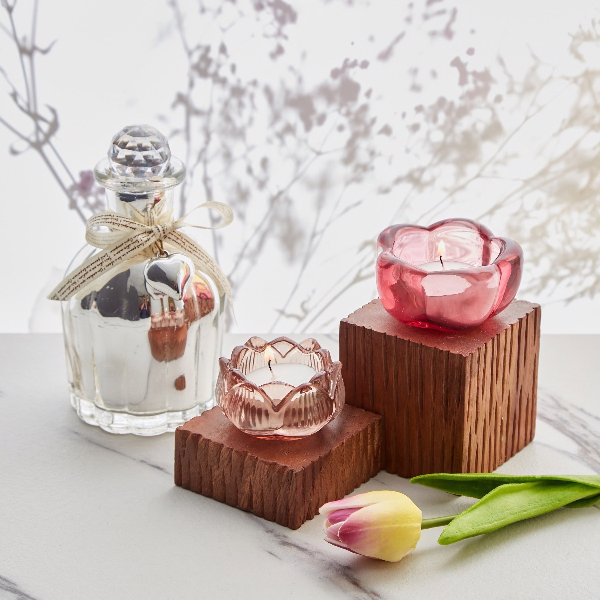 قارورة زجاج بسدادة وفيونكة من إيسلا ميركوري - 7×17 سم-hbxhomeware-homedecor-figurinesandornaments-image-5