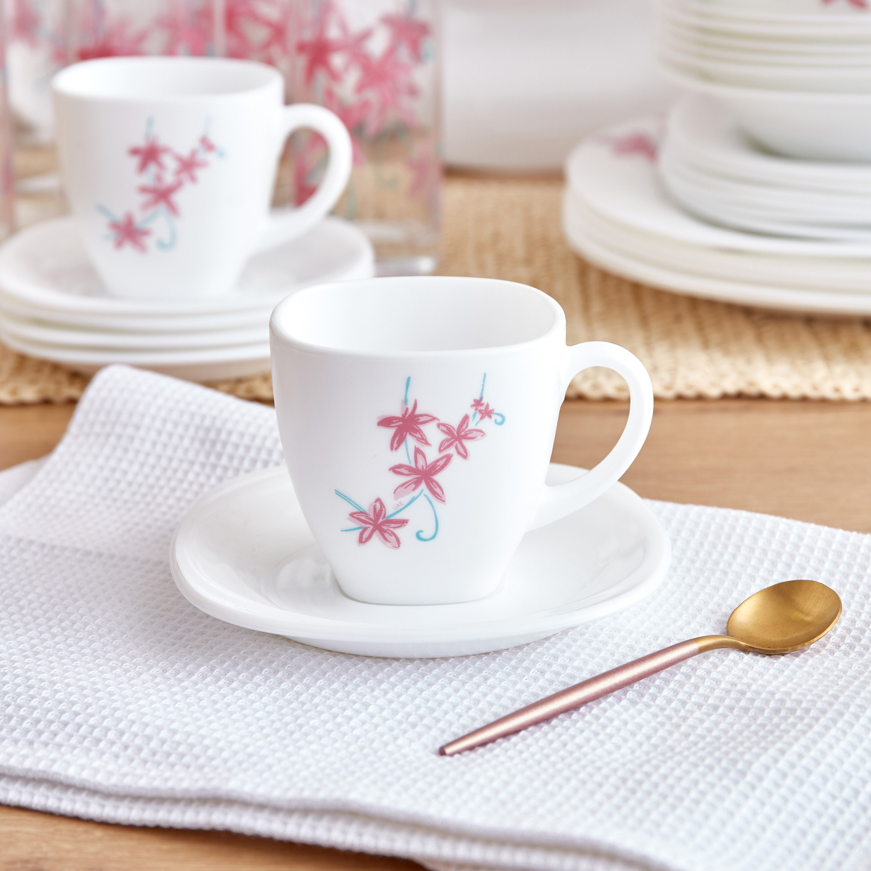 طقم عشاء أوبالوير 46 قطعة نيو كارين مونيرا من لومينارك-hbxhomeware-hbxkitchen-image-2