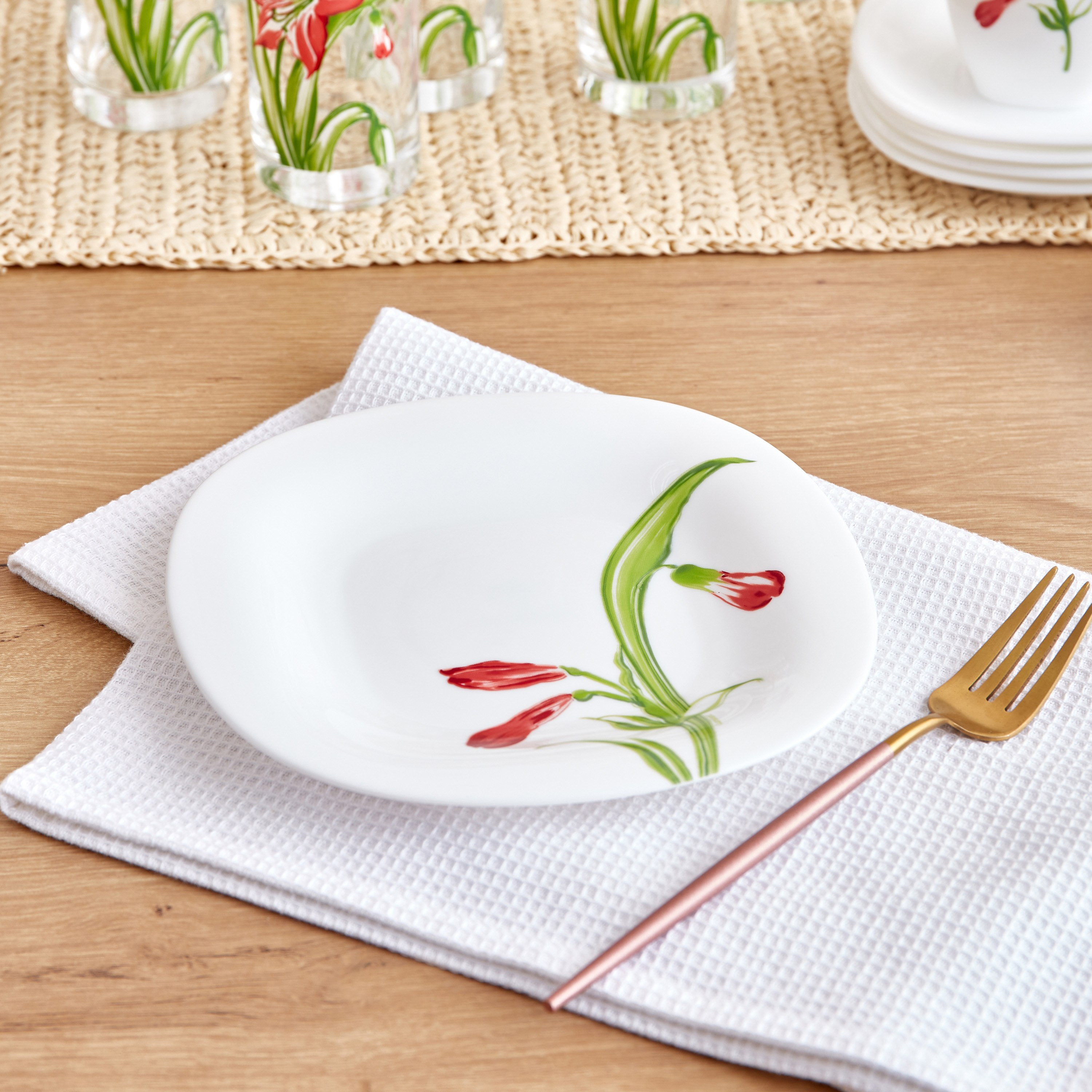طقم عشاء نيو كارين آريس 46 قطعة من لومينارك-hbxhomeware-hbxkitchen-image-5