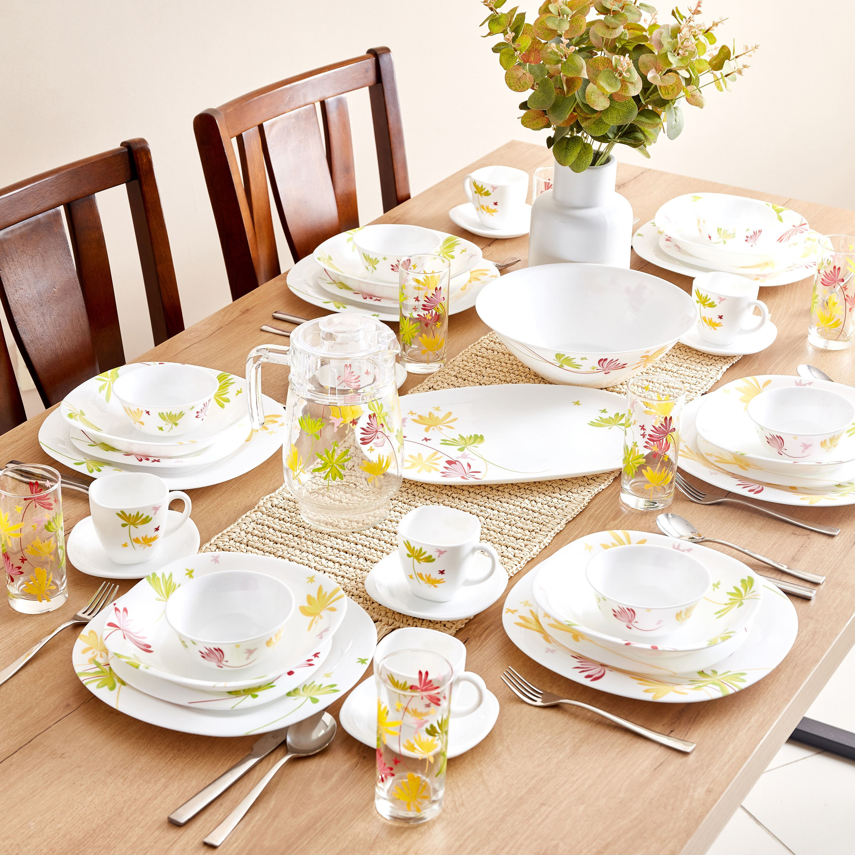 طقم عشاء نيو كارين كريزي فلاور 46 قطعة من لومينارك-hbxhomeware-hbxkitchen-image-11