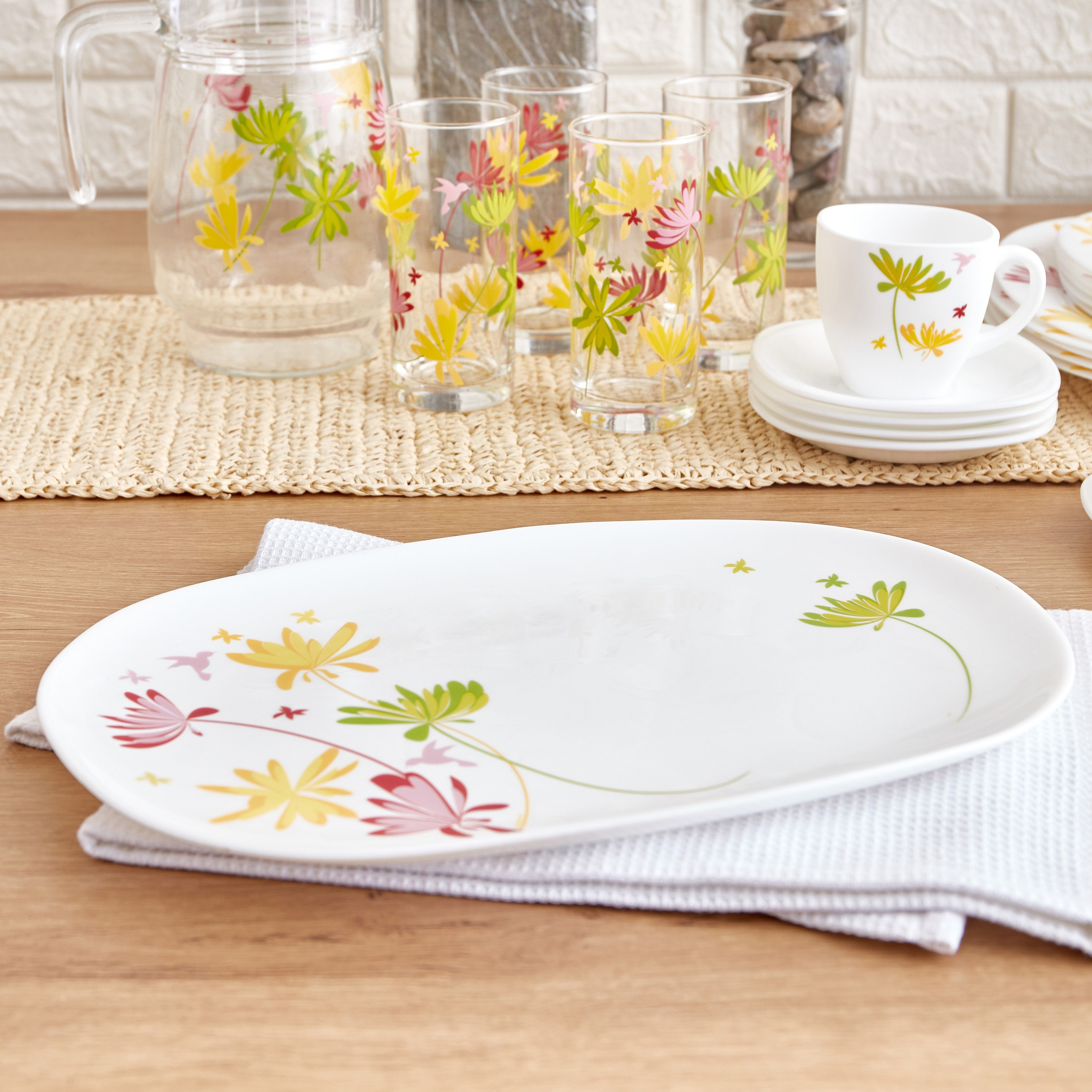 طقم عشاء نيو كارين كريزي فلاور 46 قطعة من لومينارك-hbxhomeware-hbxkitchen-image-8
