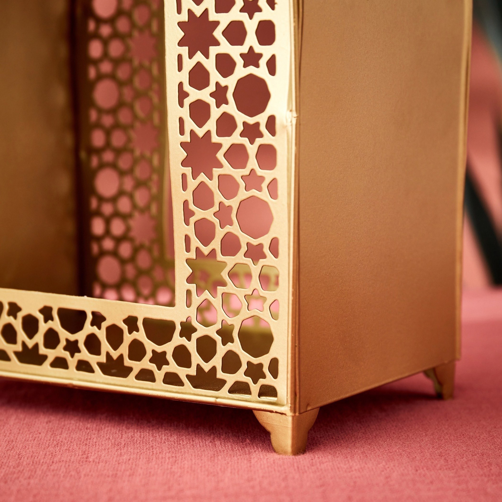 فانوس معدني من أمبريدج إسراء - 19x12x27 سم-PROMO_HB_AE_B1G1_250925-image-5