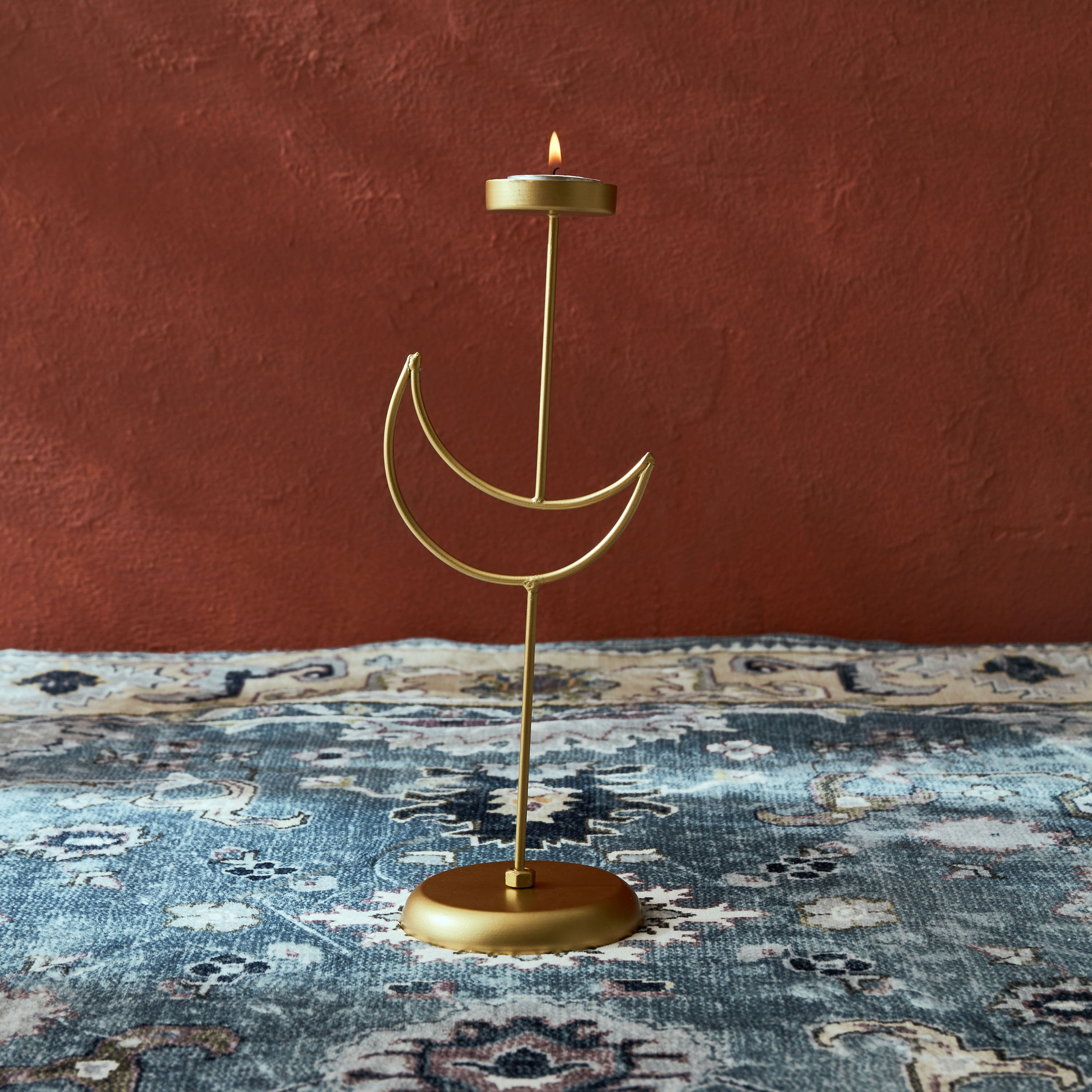 حامل شموع معدني من إسرا - 8x10x30 سم-hbxlivingroom-decorandaccessories-candleholders-image-1
