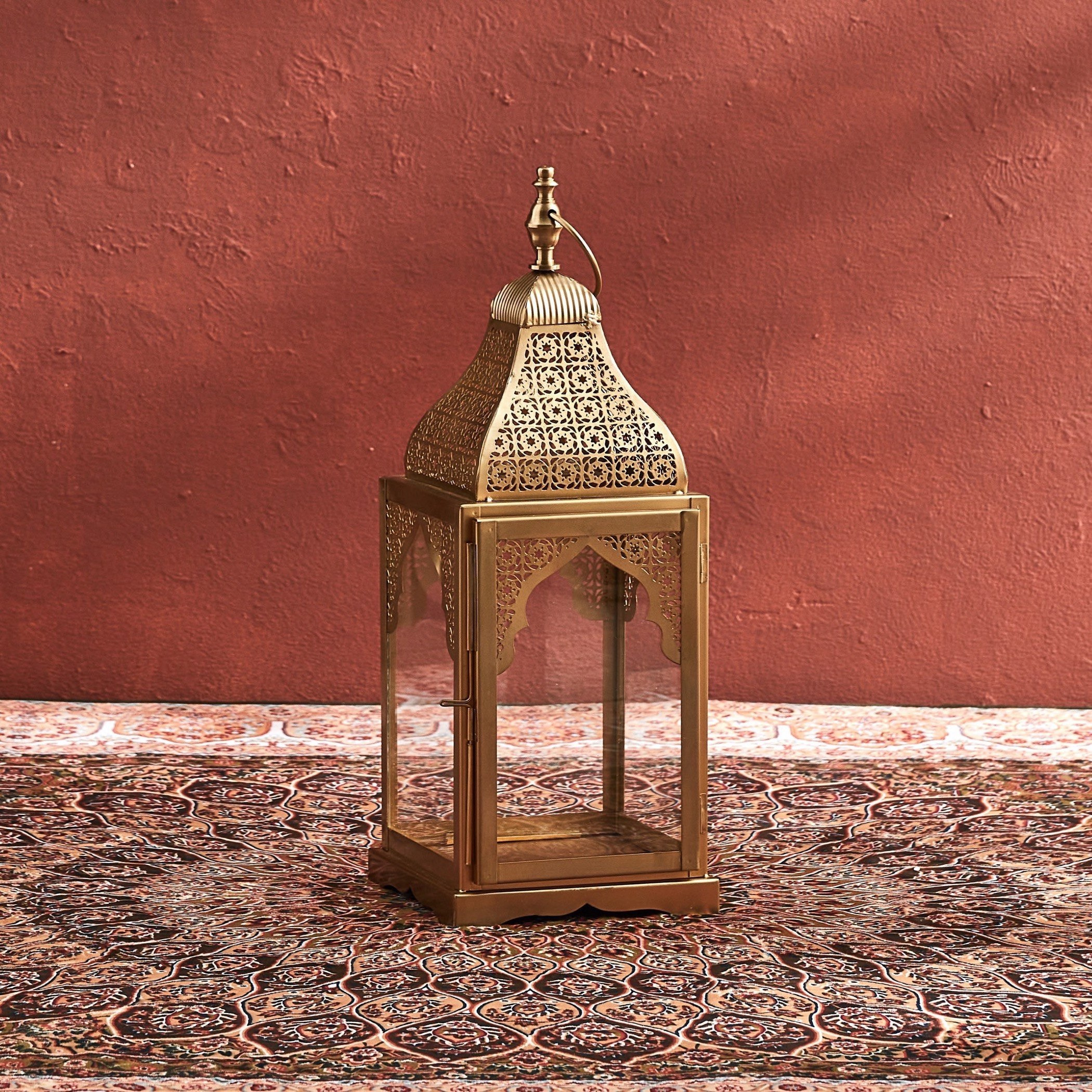 فانوس معدني مربع تقليدي بتفاصيل مفرّغة من مديحة - 18x18x43 سم-PROMO_HB_AE_B1G1_250925-image-2