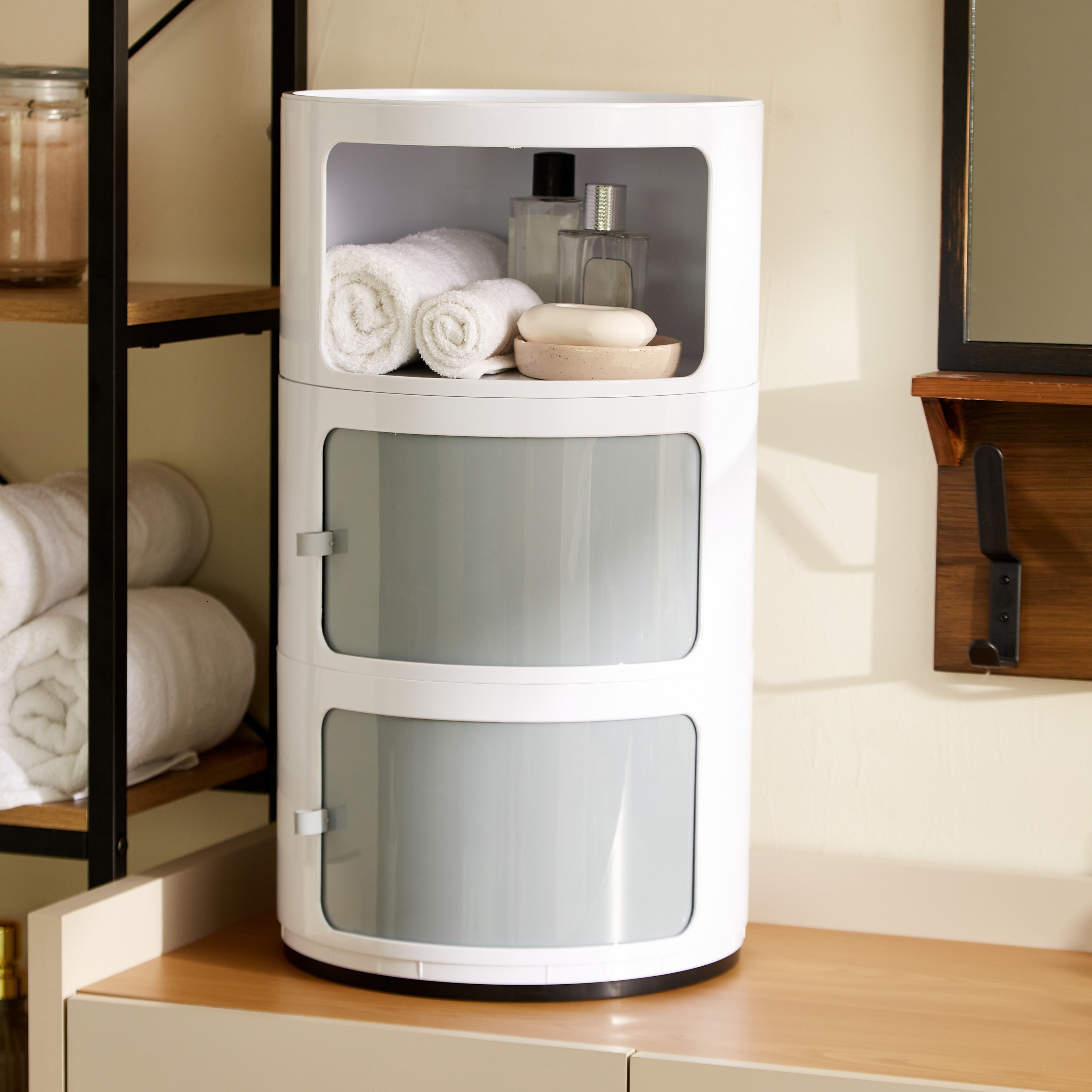 وحدة 3 مستويات من كودي-hbxbedroom-bedroomaccessories-bedroomstorage-image-2