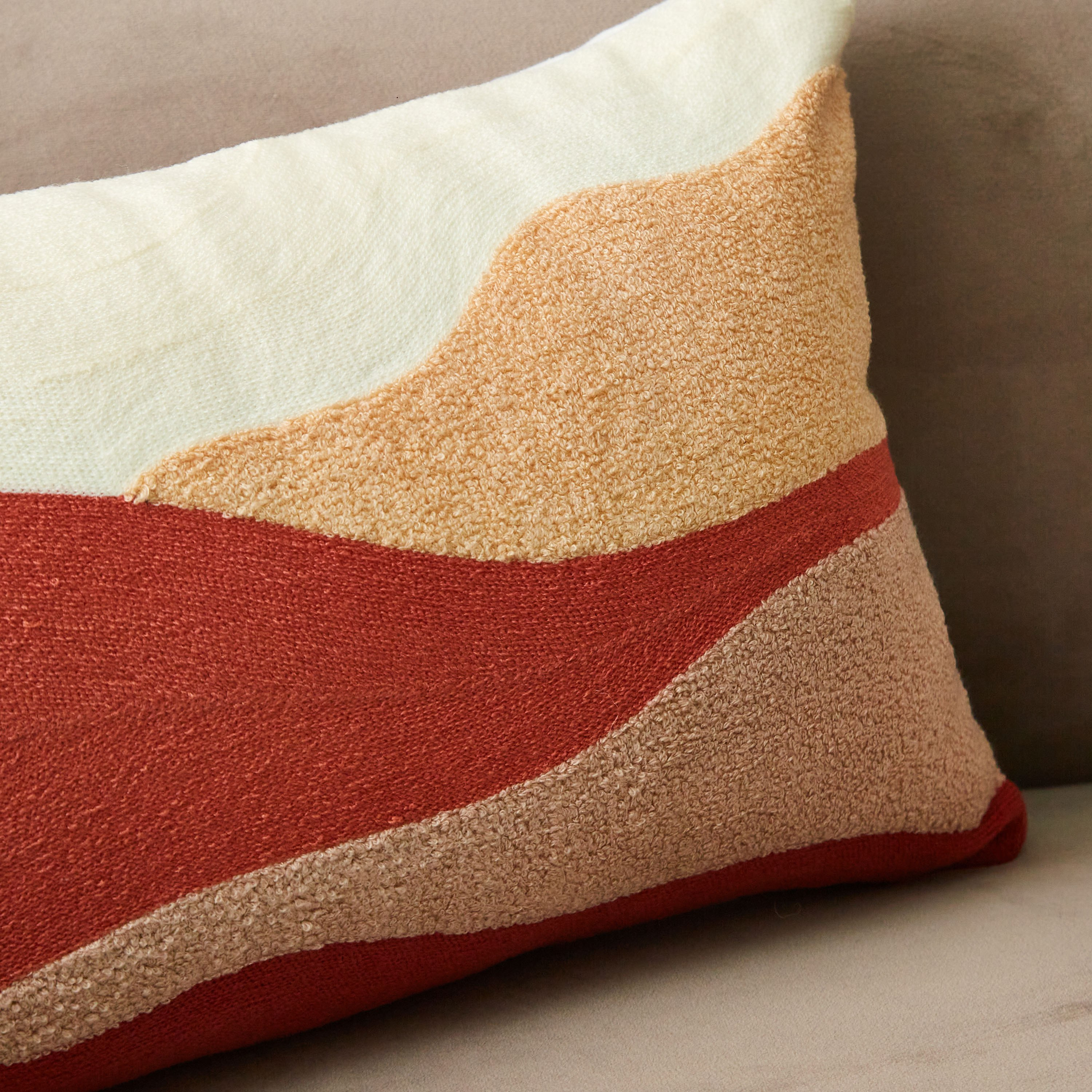 وسادة محشوة سارة من إيرلاين - 30x50 سم-hbxlivingroom-furnishings-cushionsandcovers-filledcushions-image-2