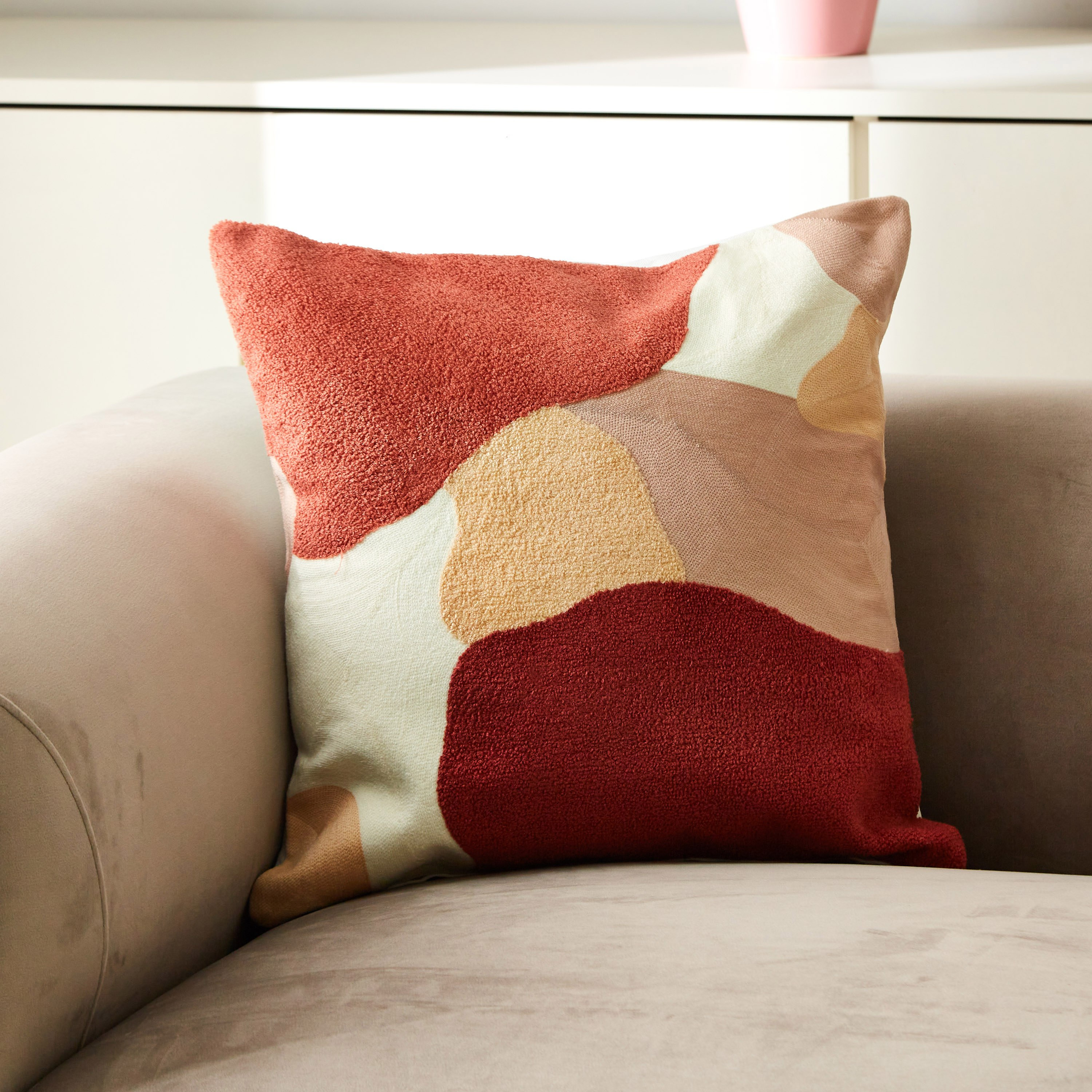 وسادة محشوة ليني من إيرلاين - 45x45 سم-hbxlivingroom-furnishings-cushionsandcovers-filledcushions-image-1