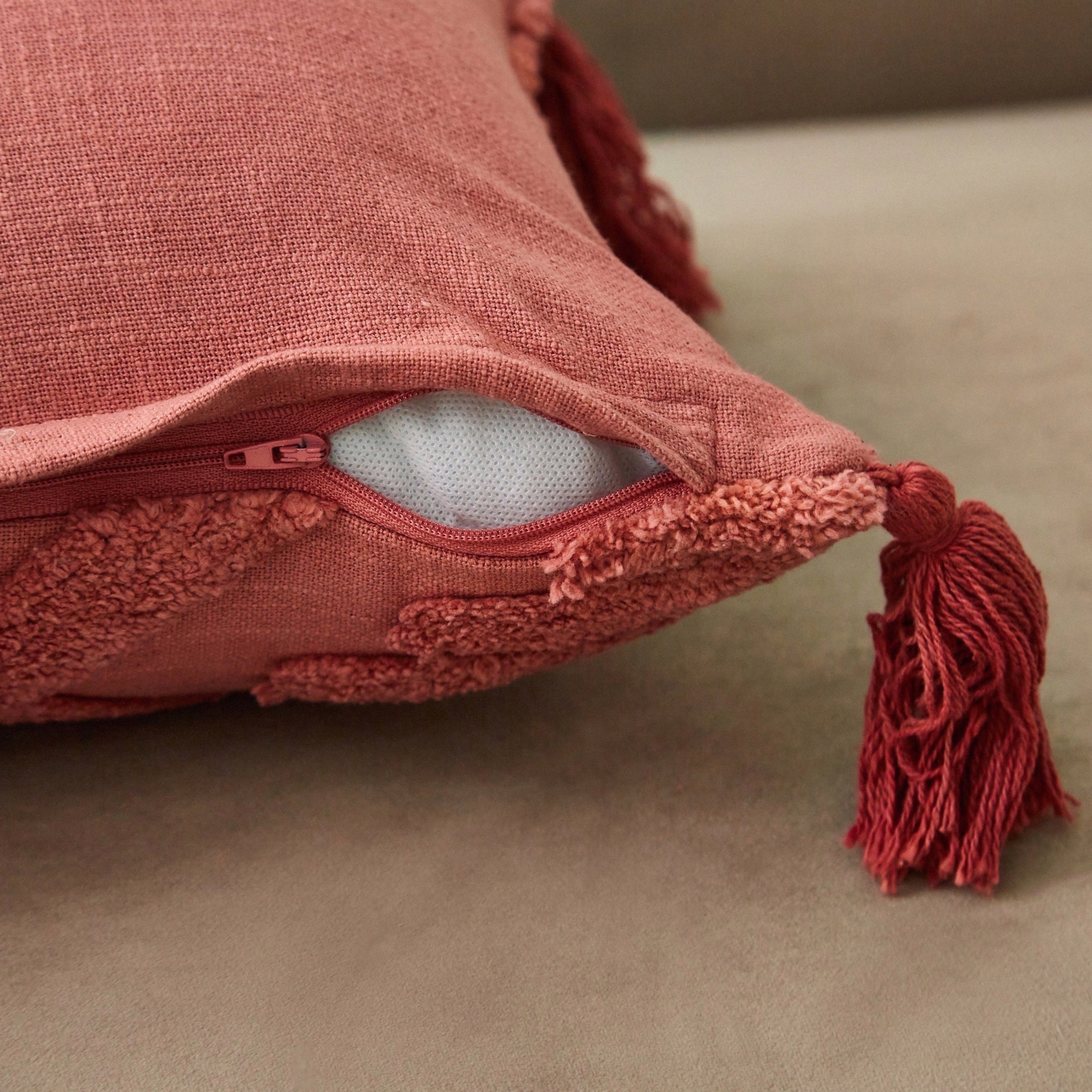 وسادة محشوة من بوهو بن - 30x50 سم-hbxlivingroom-furnishings-cushionsandcovers-filledcushions-image-3