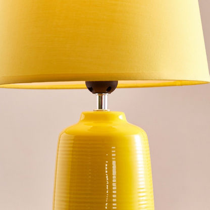 Allure Ceramic Table Lamp - 25x25x39 cms