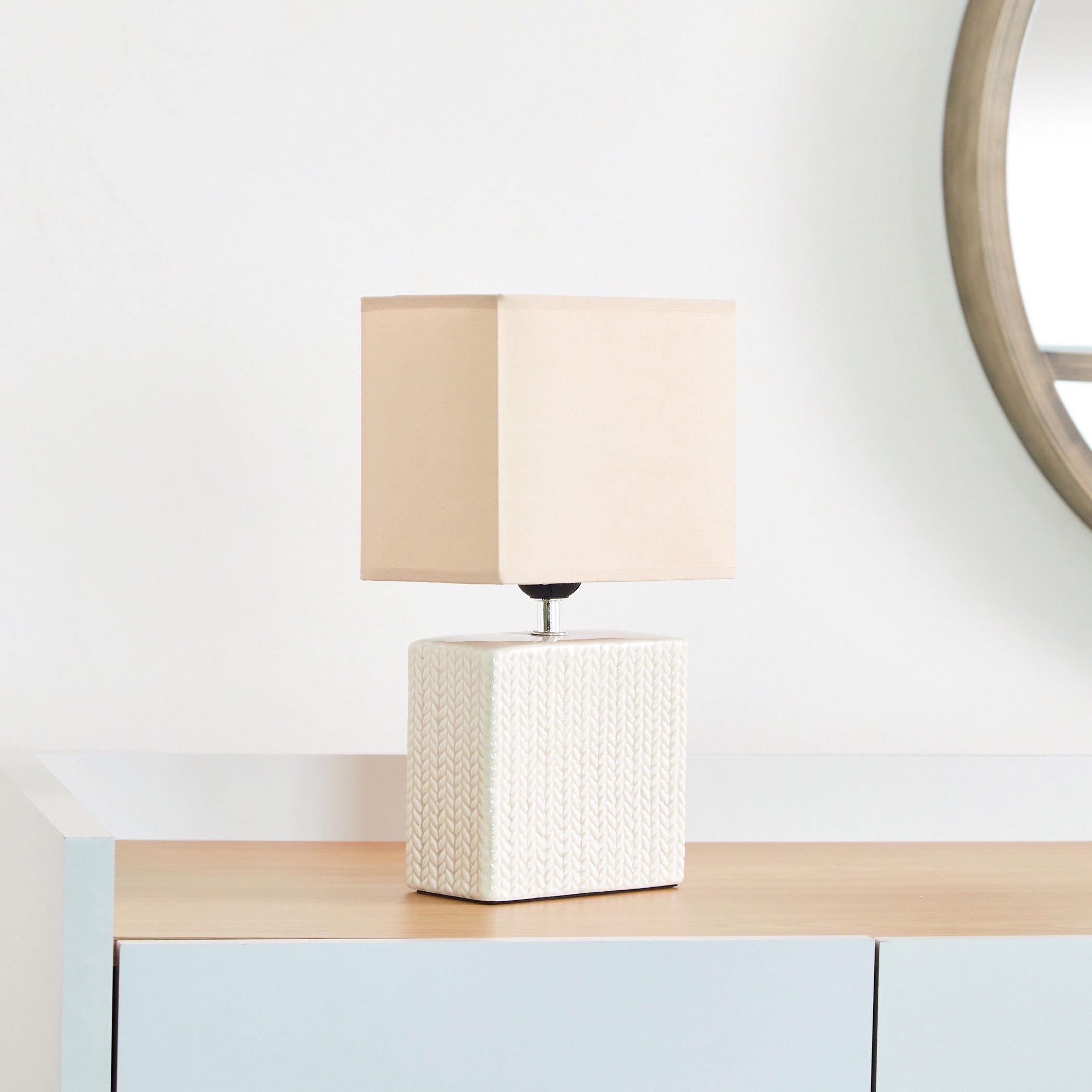 مصباح طاولة سيراميك من ألور - 18x13x31 سم-hbxlivingroom-lighting-tablelamps-image-1
