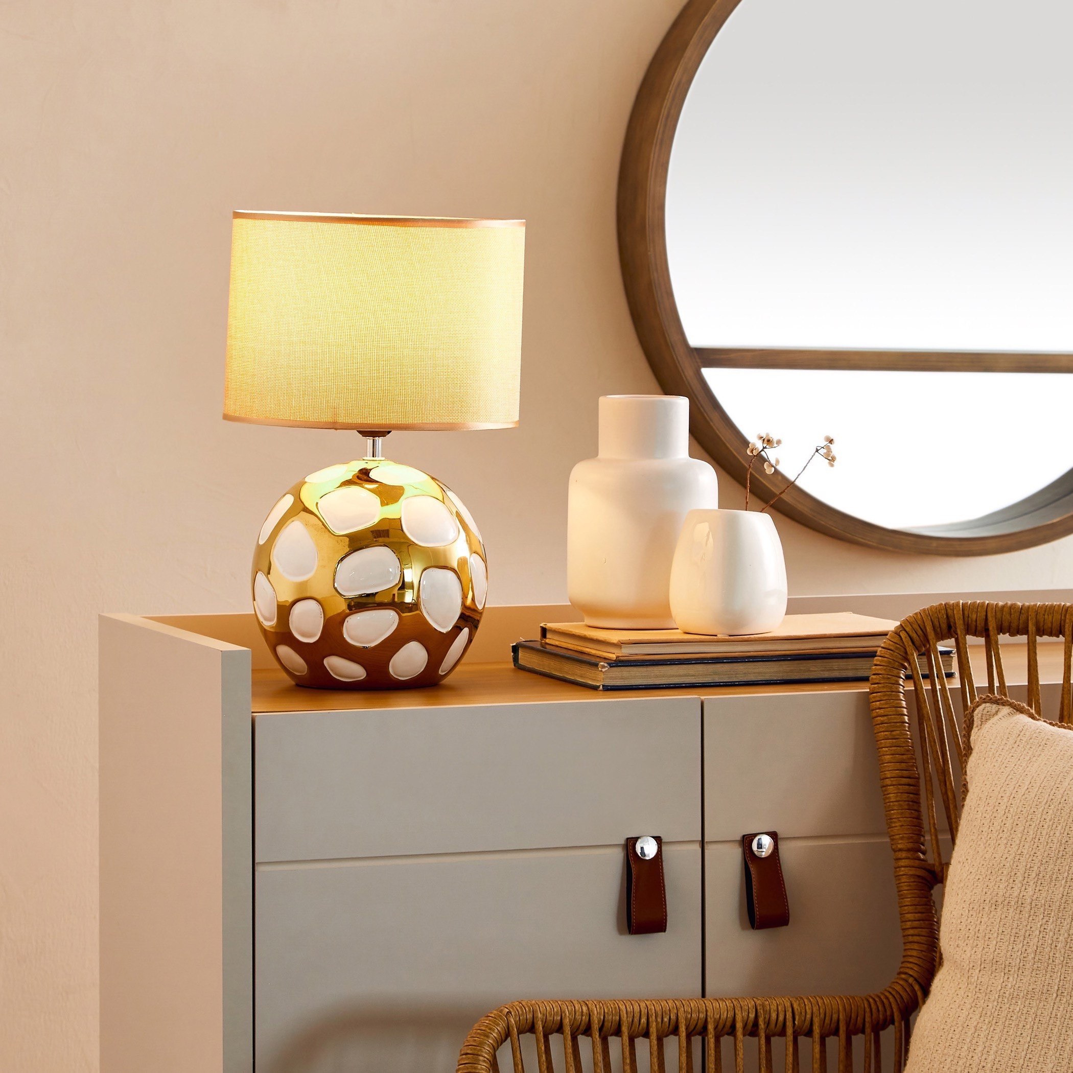 Allure Ceramic Table Lamp with Football Design Base - 25x25x42 cm-hbxlivingroom-lighting-tablelamps-image-5