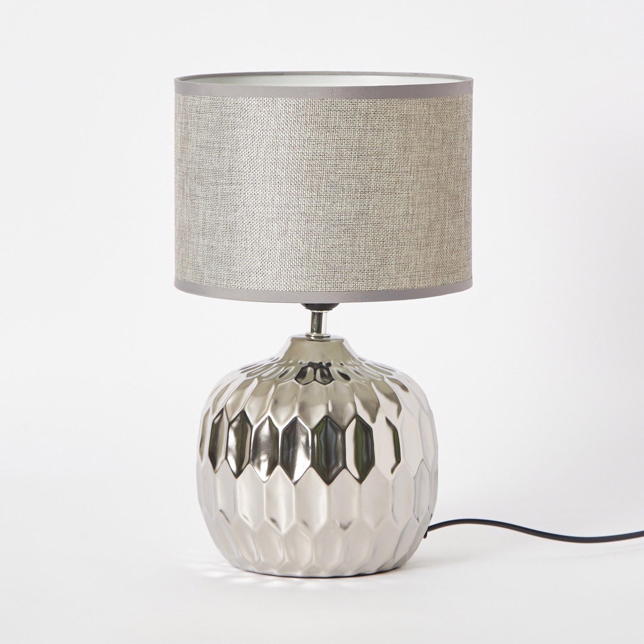 مصباح طاولة سيراميك بقاعدة بارزة الملمس من ألور - 25x25x40 سم-hbxlivingroom-lighting-tablelamps-image-6