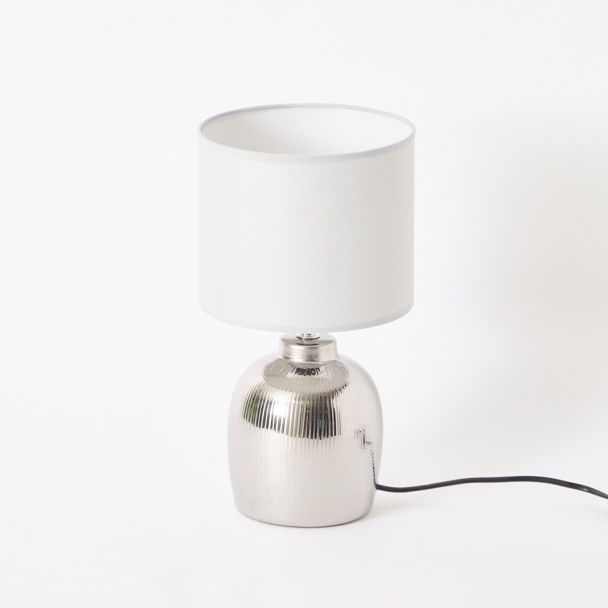 مصباح طاولة سيراميك بغطاء من ألور - 19x19x33 سم-hbxlivingroom-lighting-tablelamps-image-6