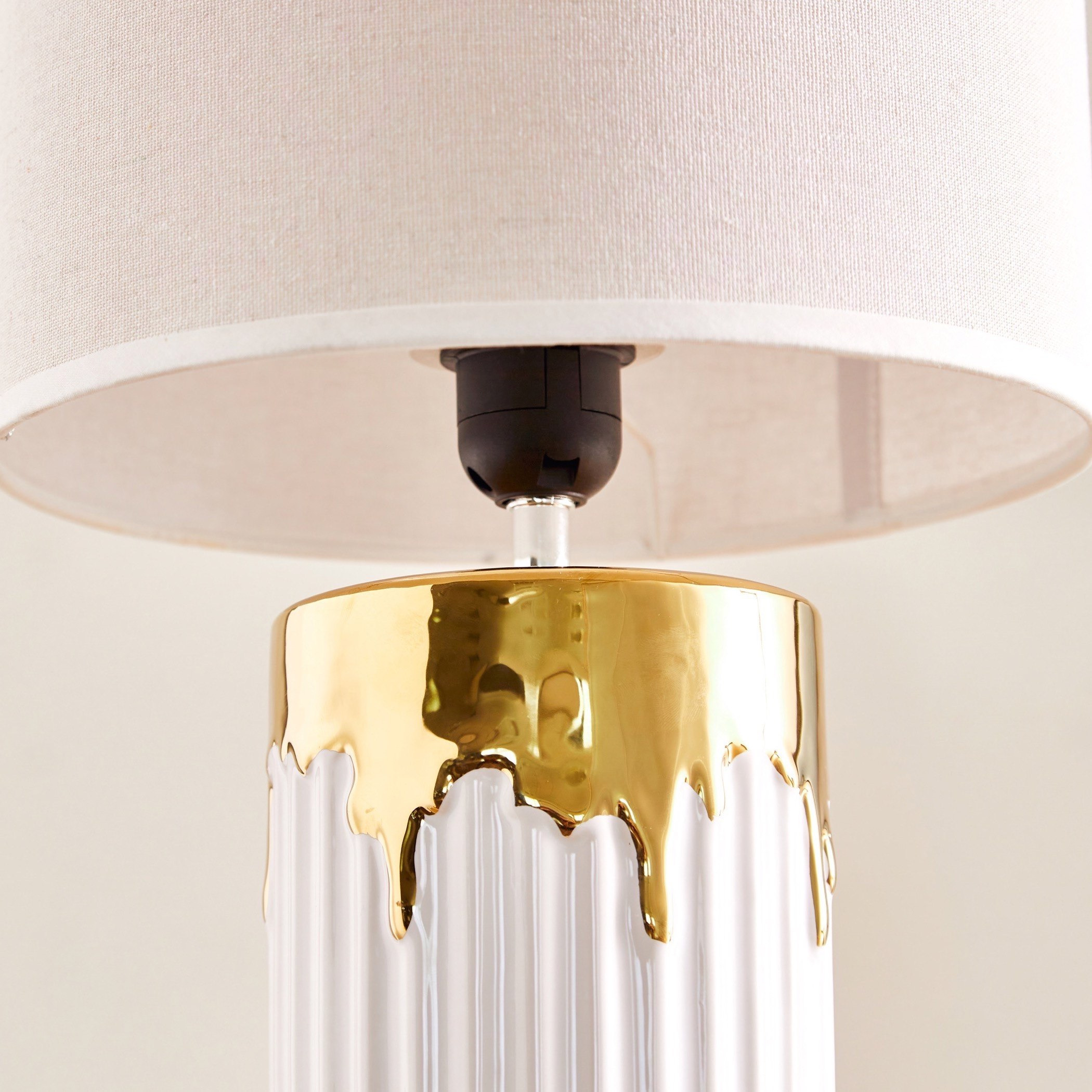 مصباح طاولة سيراميك من ألور - 25x25x49 سم-hbxlivingroom-lighting-tablelamps-image-3