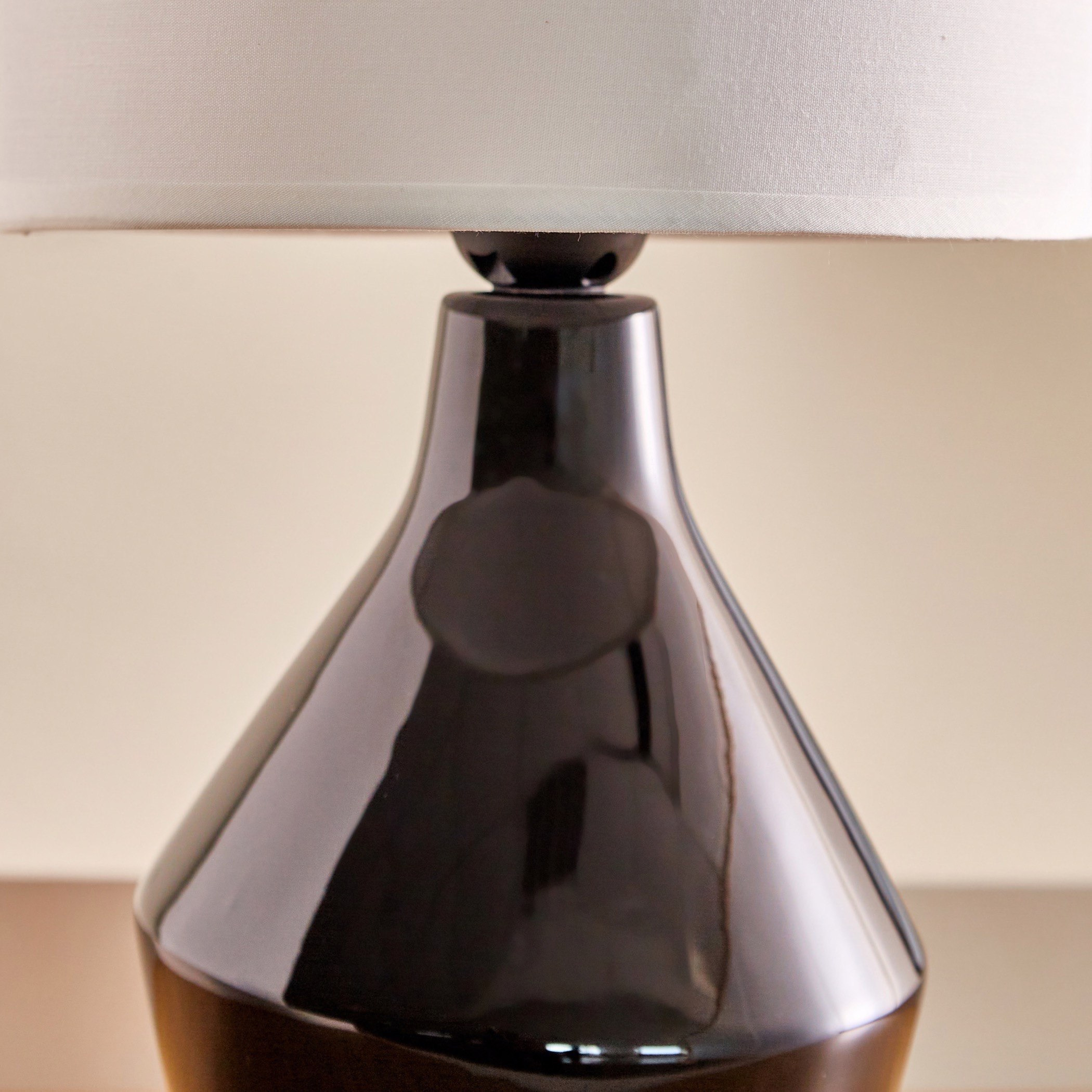 مصباح طاولة سيراميك من ألور - 20x20x37 سم-hbxlivingroom-lighting-tablelamps-image-3