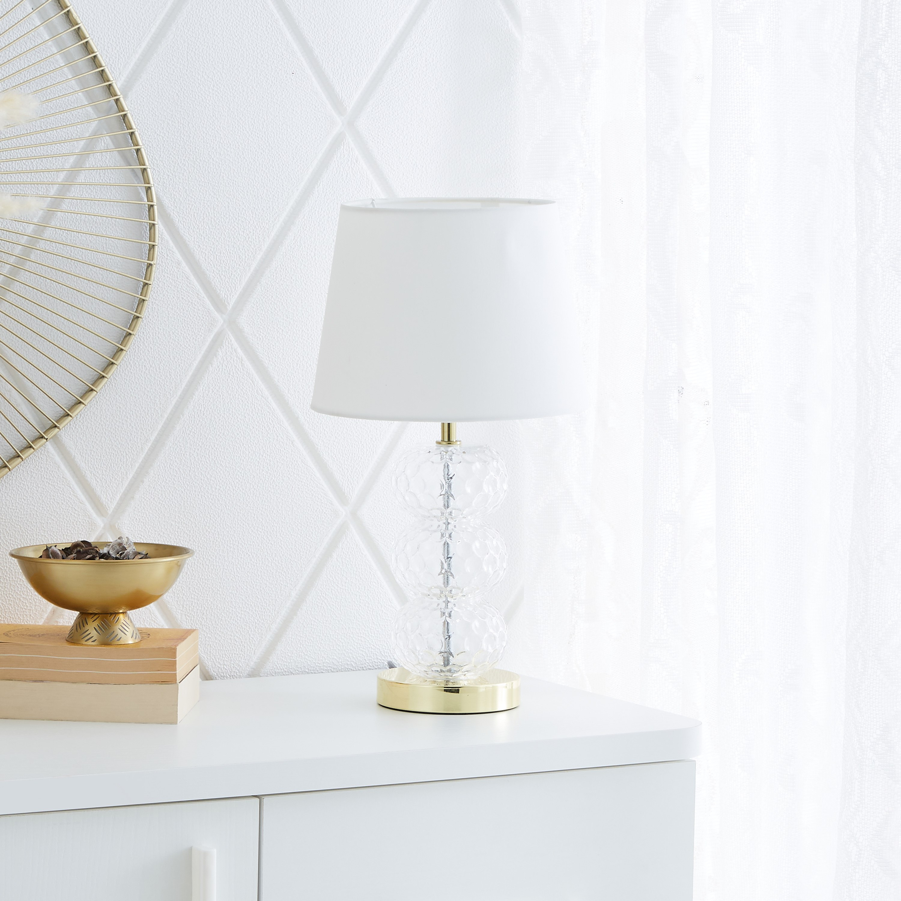 مصباح طاولة بقاعدة كريستال معدنية من نوفيلتي - 23x23x42 سم-hbxlivingroom-lighting-tablelamps-image-4