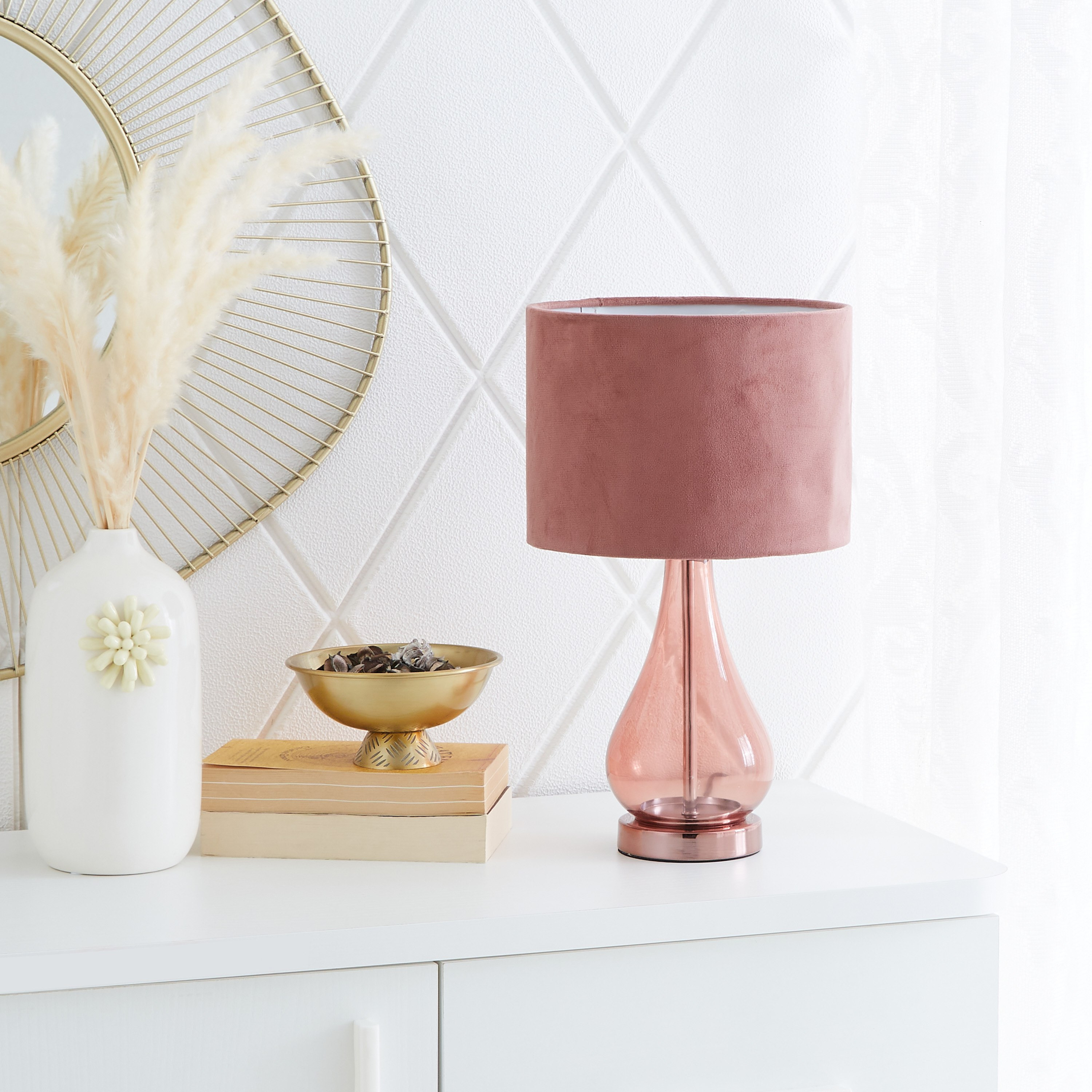 مصباح طاولة بقاعدة زجاجية من نوفيلتي - 22x22x38 سم-hbxlivingroom-lighting-tablelamps-image-3