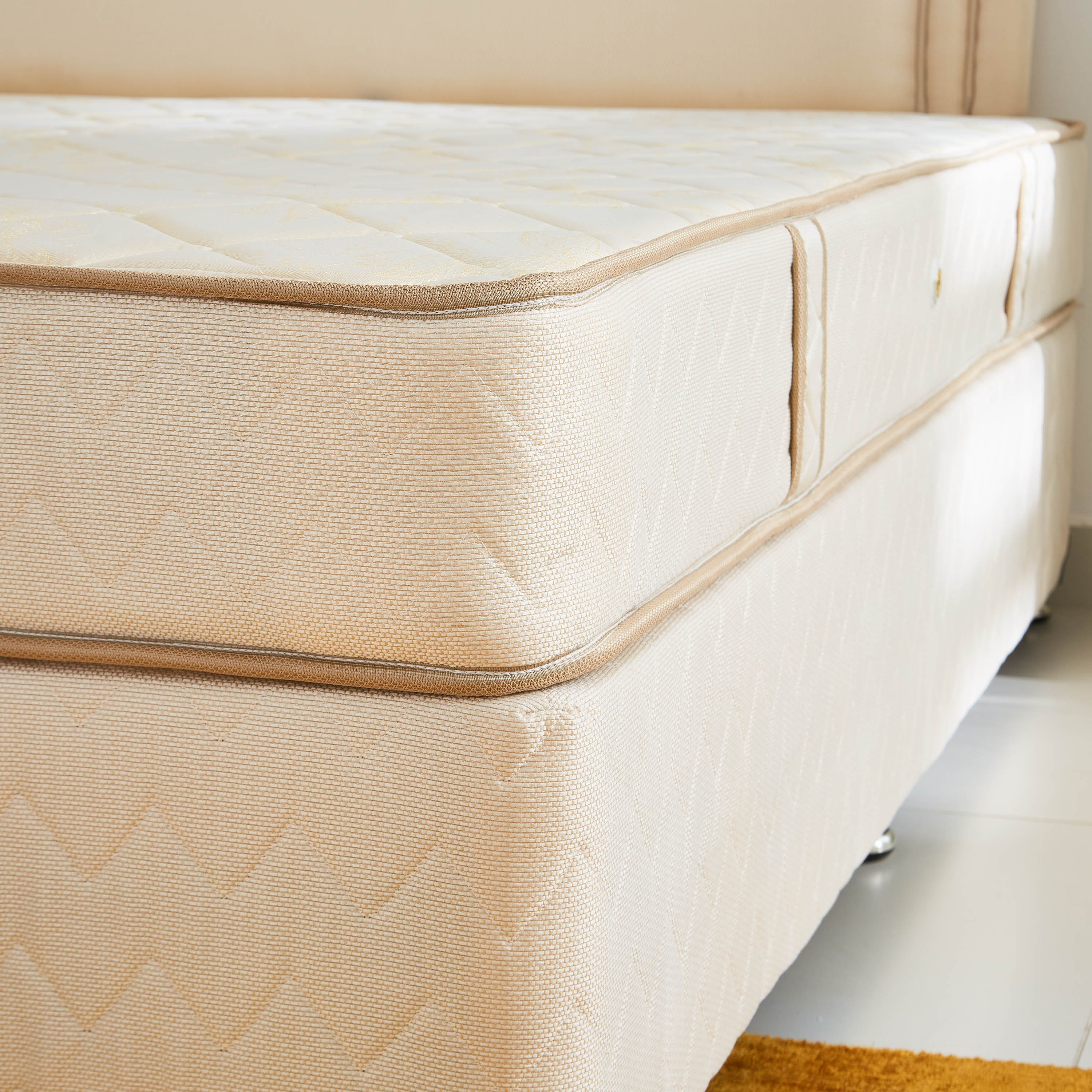 Double divan deals bed with mattress