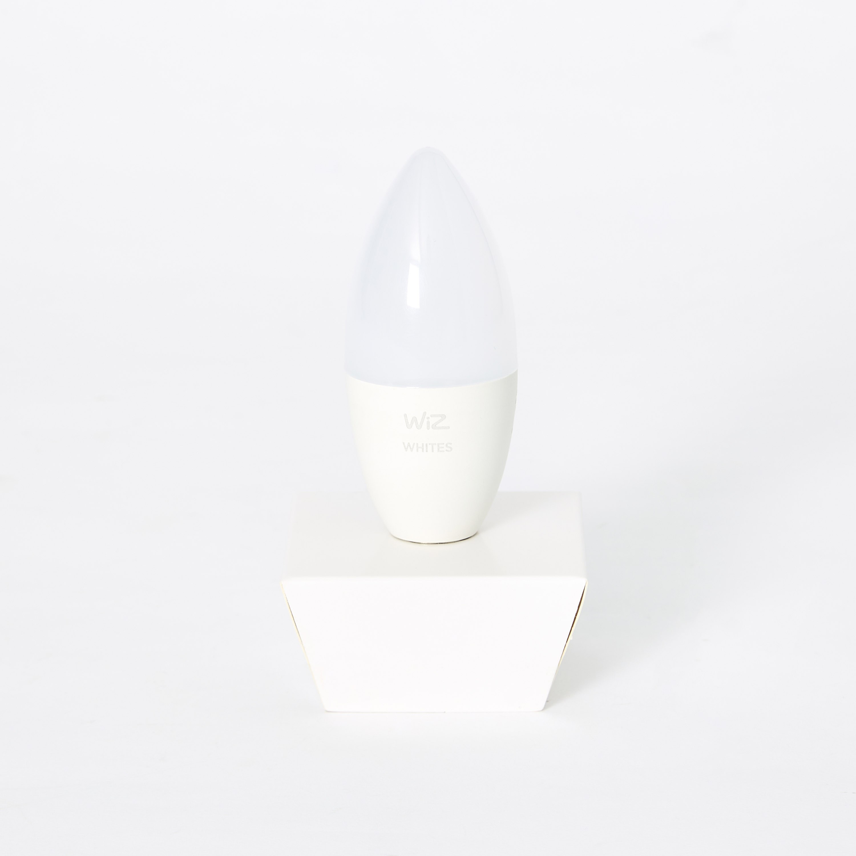 لمبة إل إي دي قابلة للضّبط واي-فاي - 40 وات C37 E14 927-65 أبيض - ويز-hbxdiningroom-lighting-bulbs-image-5