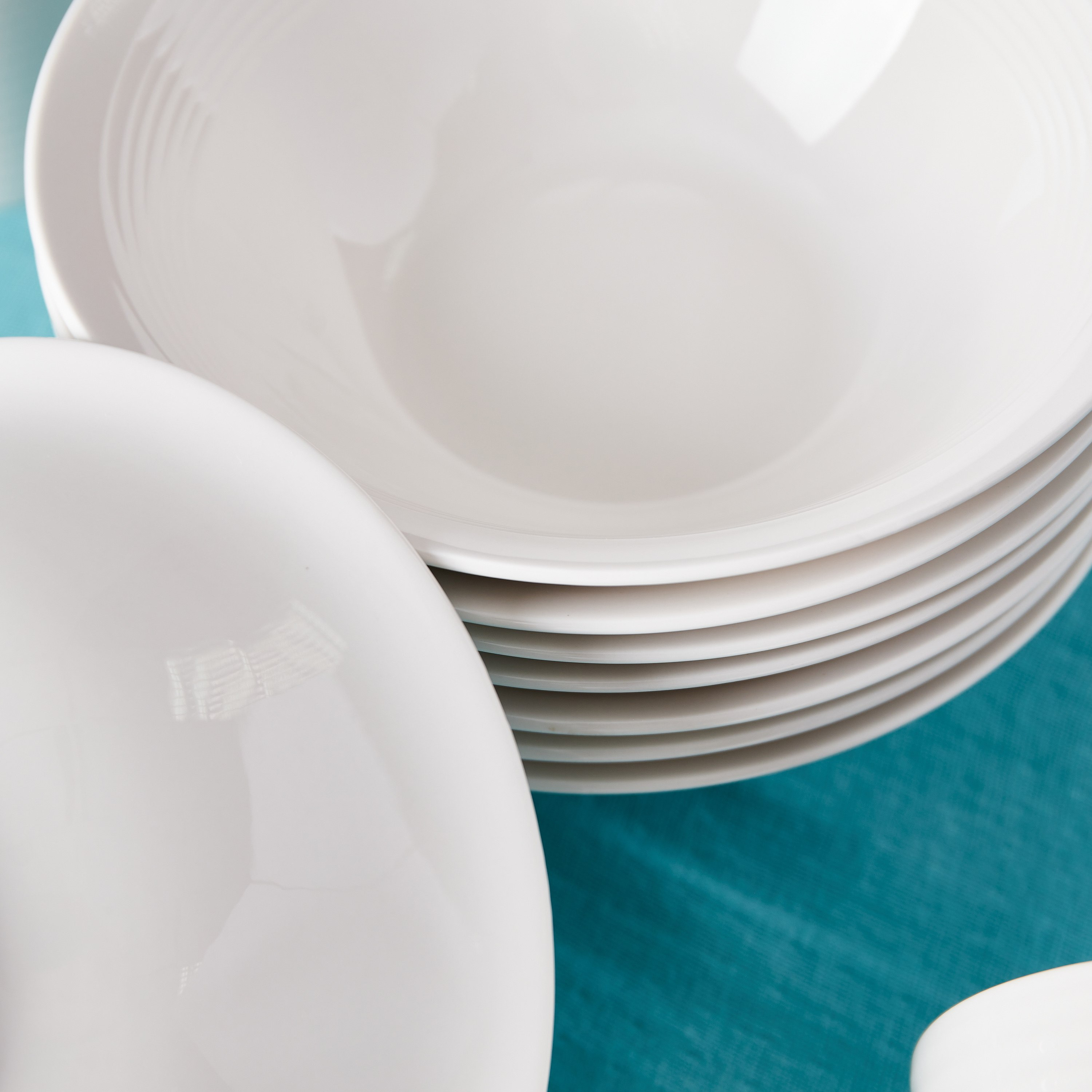 طقم عشاء بورسلان منقوش من إيثان - 40 قطعة-hbxhomeware-hbxkitchen-image-4