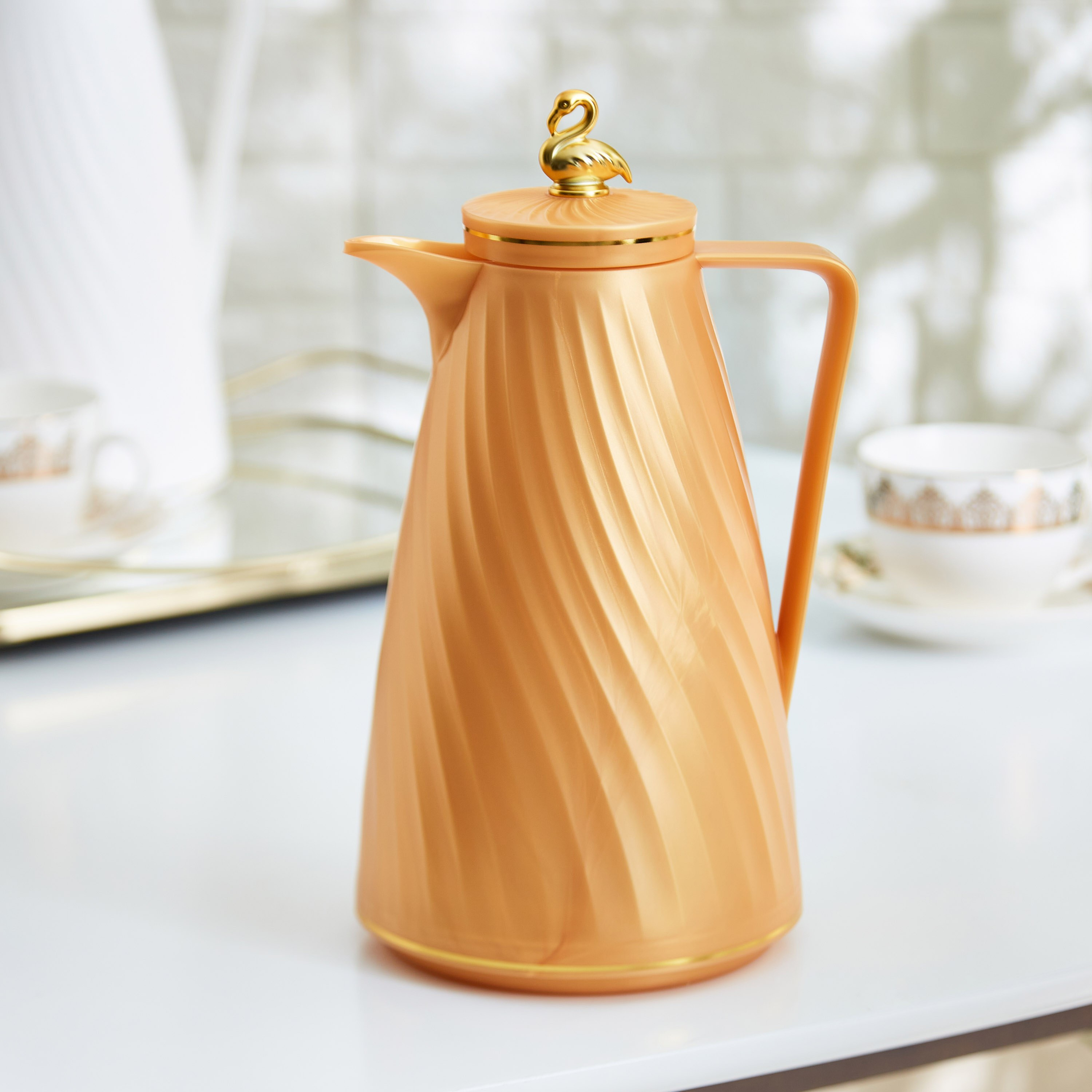 قارورة عازلة للحرارة تويست من رويال - 1 لتر-hbxhomeware-hbxkitchen-image-1