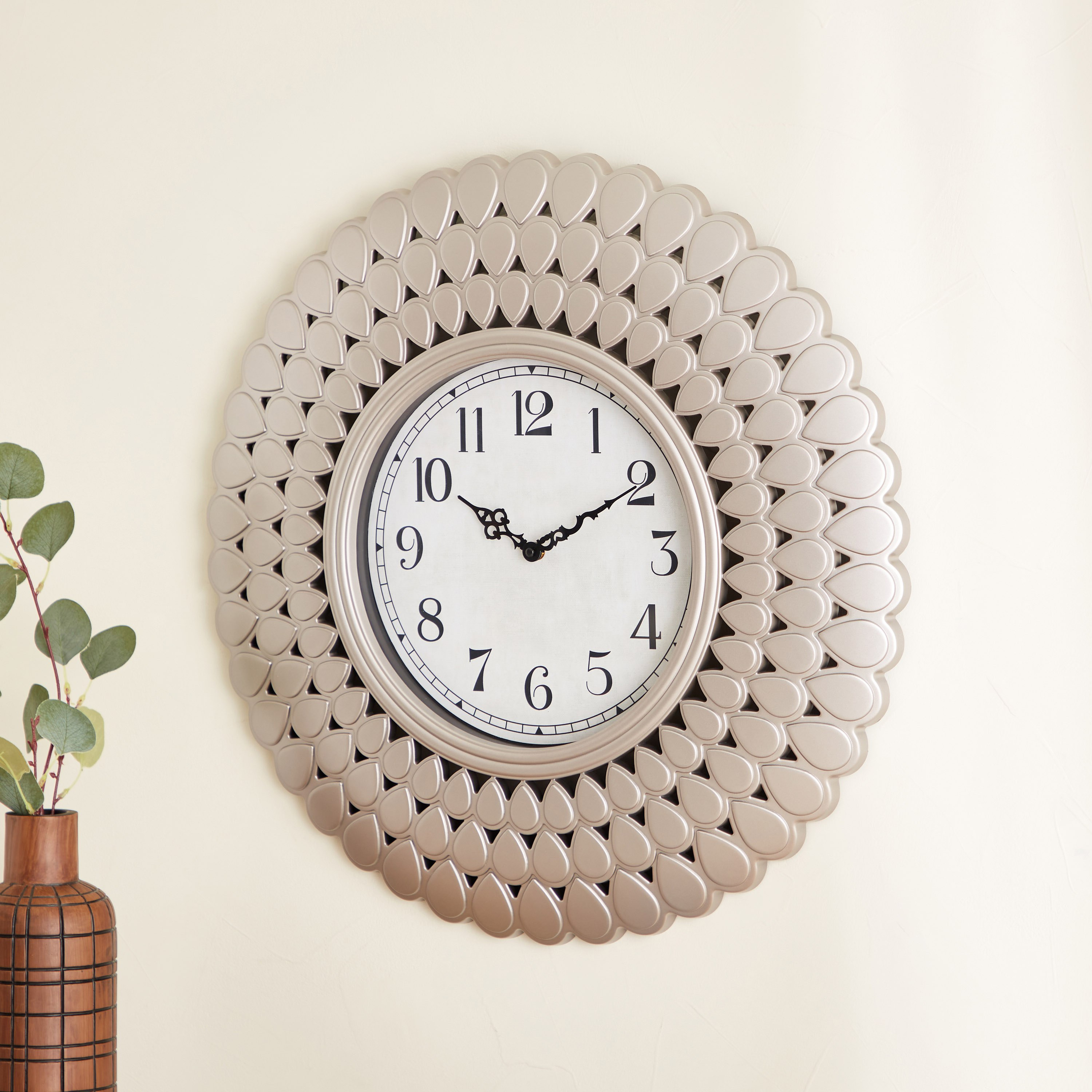 ساعة حائط بإطار على شكل قطرة من دلفين - 61 × 5 سم-hbxdiningroom-decorandaccessories-clocks-image-2