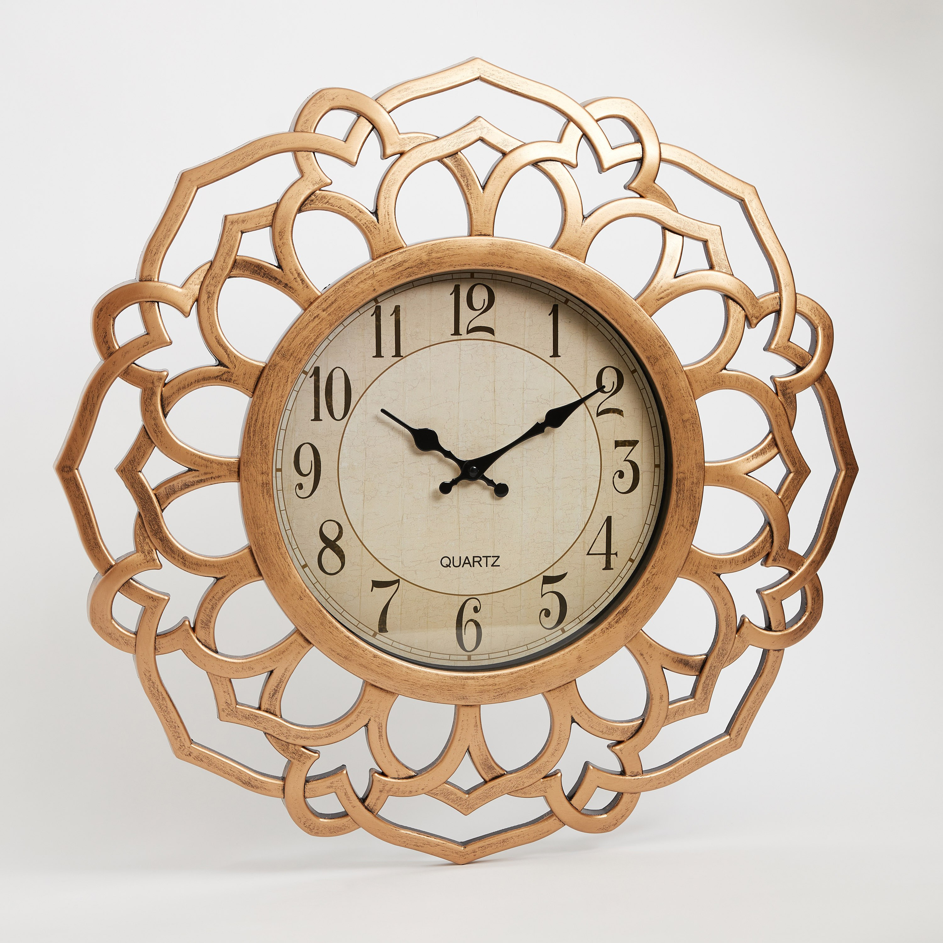 ساعة حائط بحواف من دلفين - 61x5 سم-hbxdiningroom-decorandaccessories-clocks-image-5