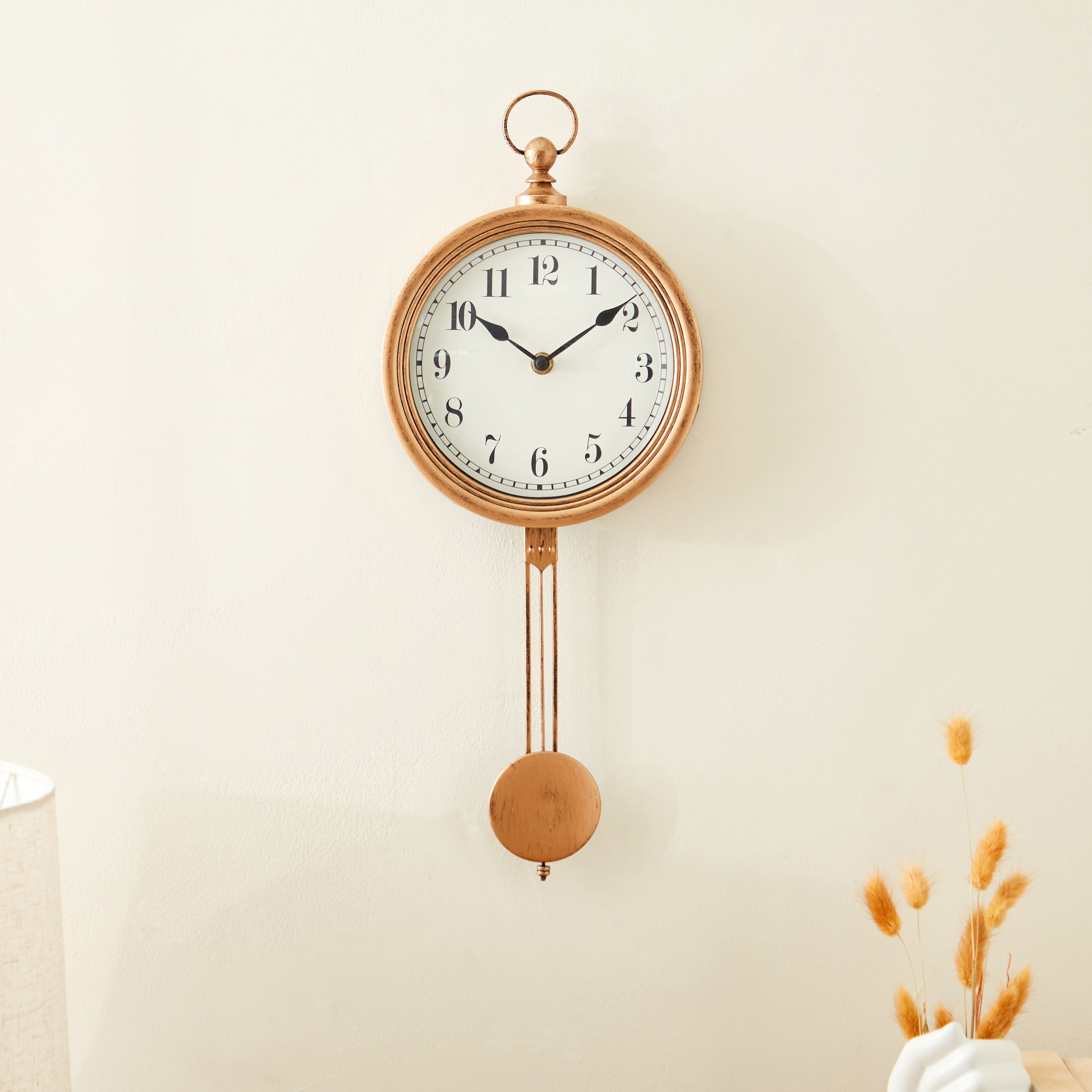 ساعة حائط برقاص من دلفين - 19.7x4.8x41.9 سم-hbxdiningroom-decorandaccessories-clocks-image-1