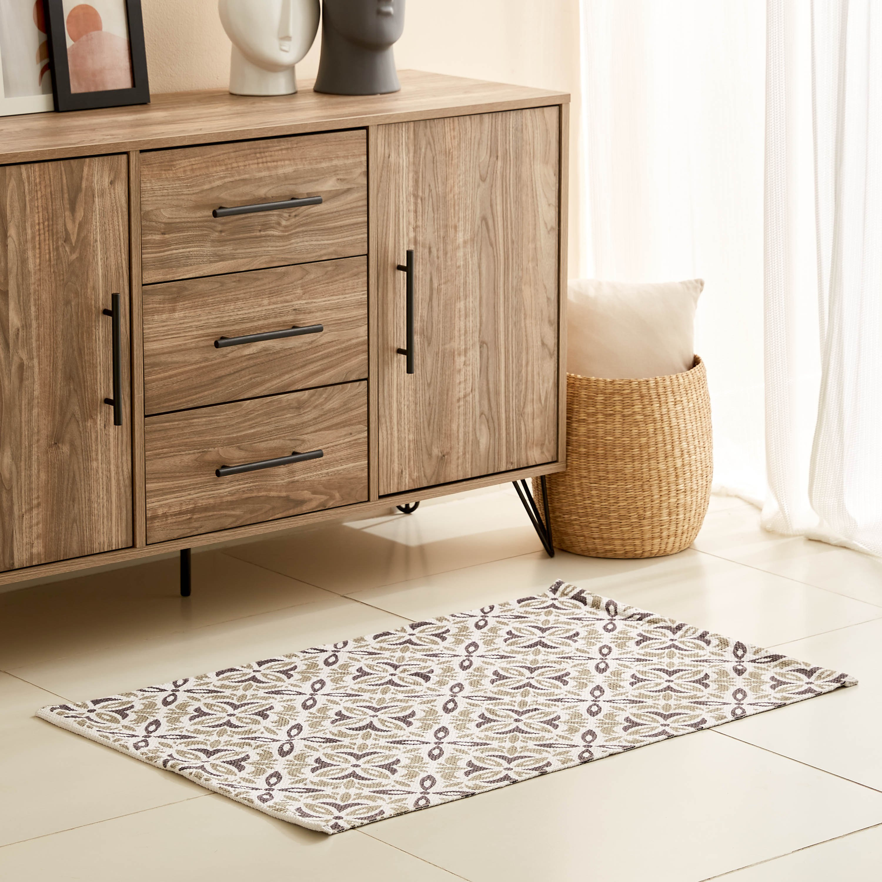 سجادة دوري قطن من أوليفر مارتن - 60x90 سم-hbxdecorandfurnishings-floorcoverings-rugs-image-1