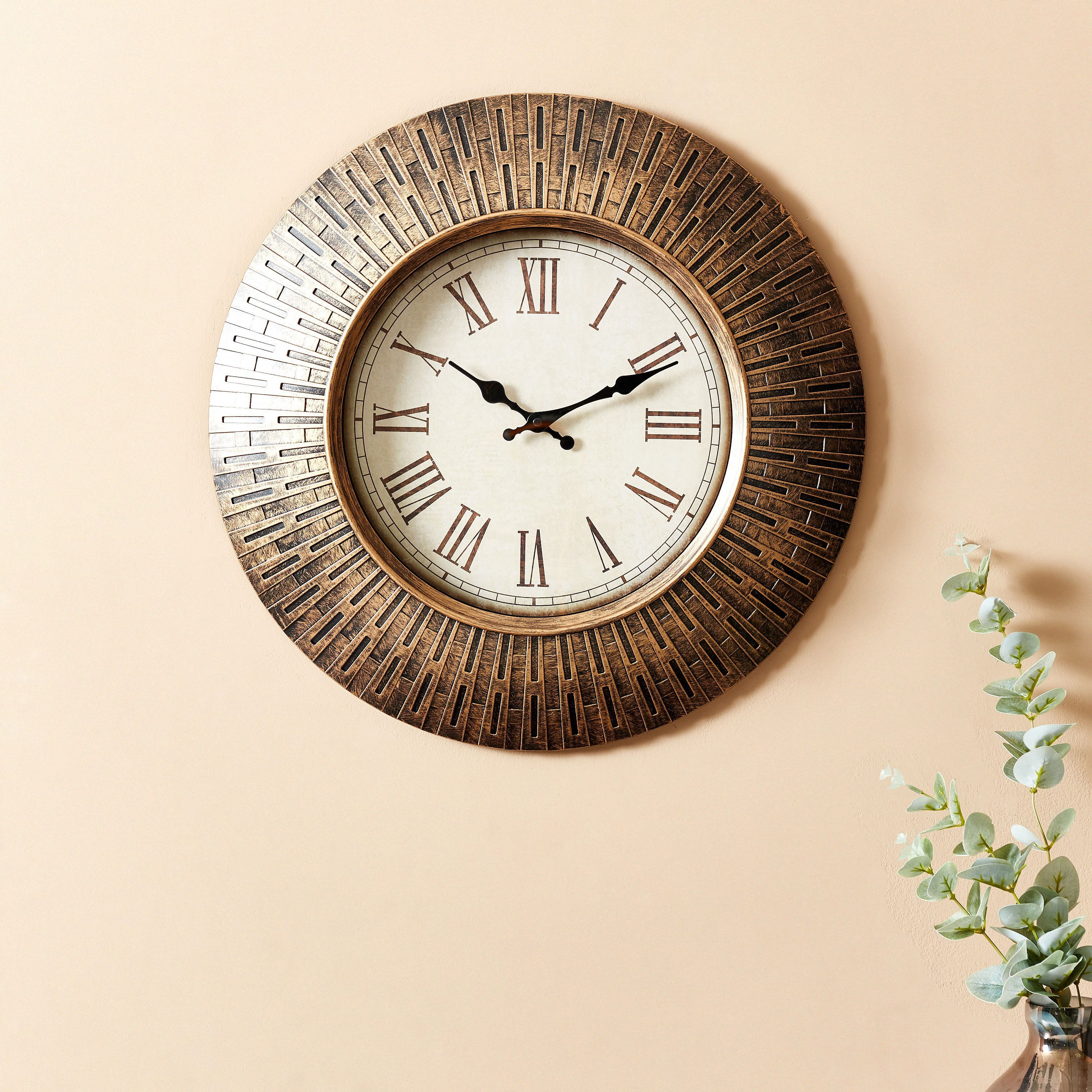 Delphine Wall Clock with Line Cut Work Border-hbxdiningroom-decorandaccessories-clocks-image-1
