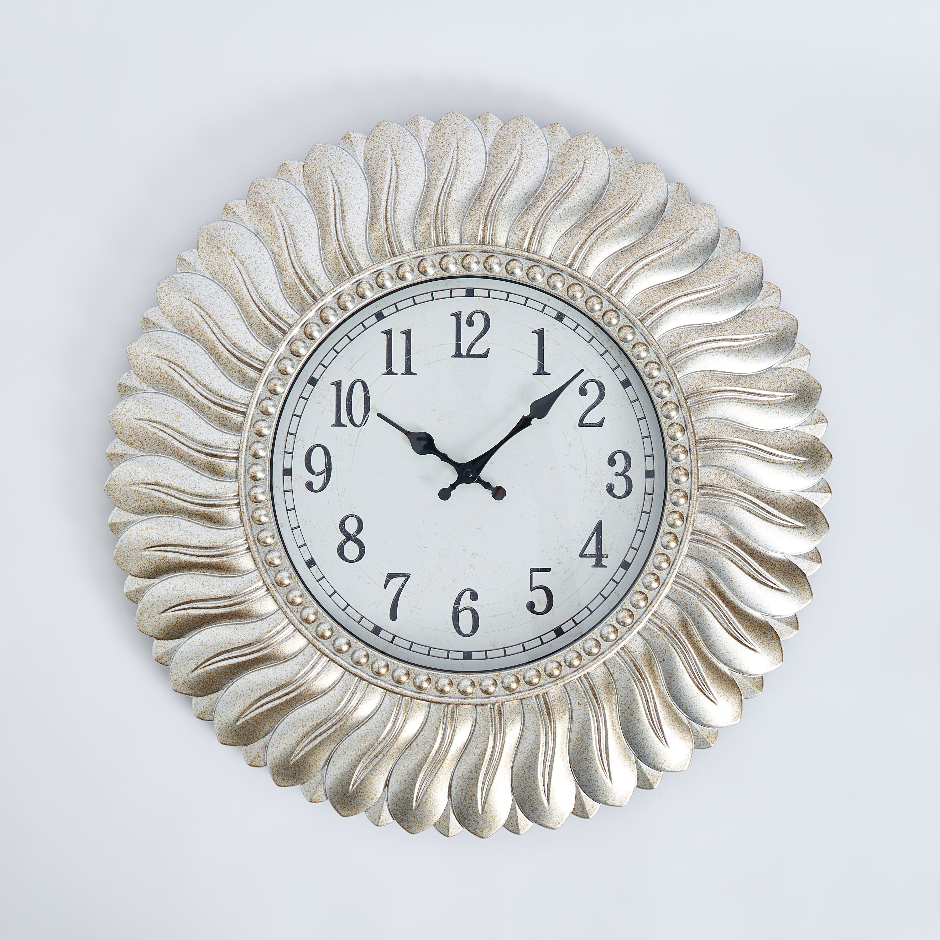 ساعة حائط من دلفين-hbxdiningroom-decorandaccessories-clocks-image-5