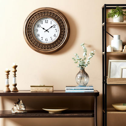 Delphine Wall Clock with Round Petal Border
