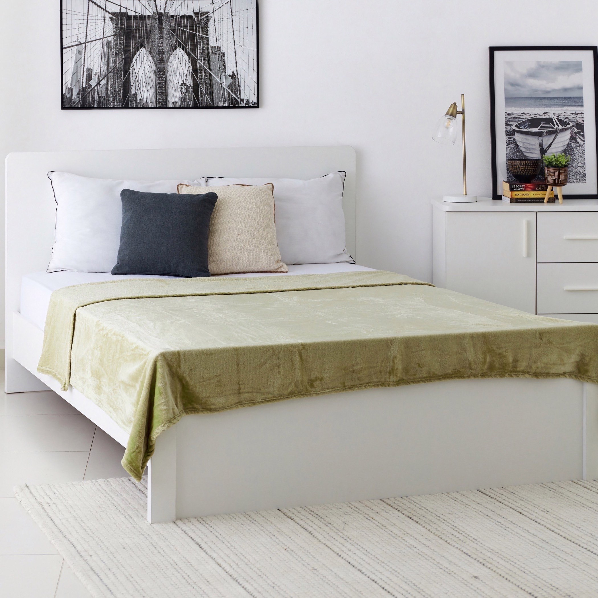 بطانية فلانيل كوين سادة من نوفا - 200x220 سم-hbxhomeware-hbxbedroom-image-5