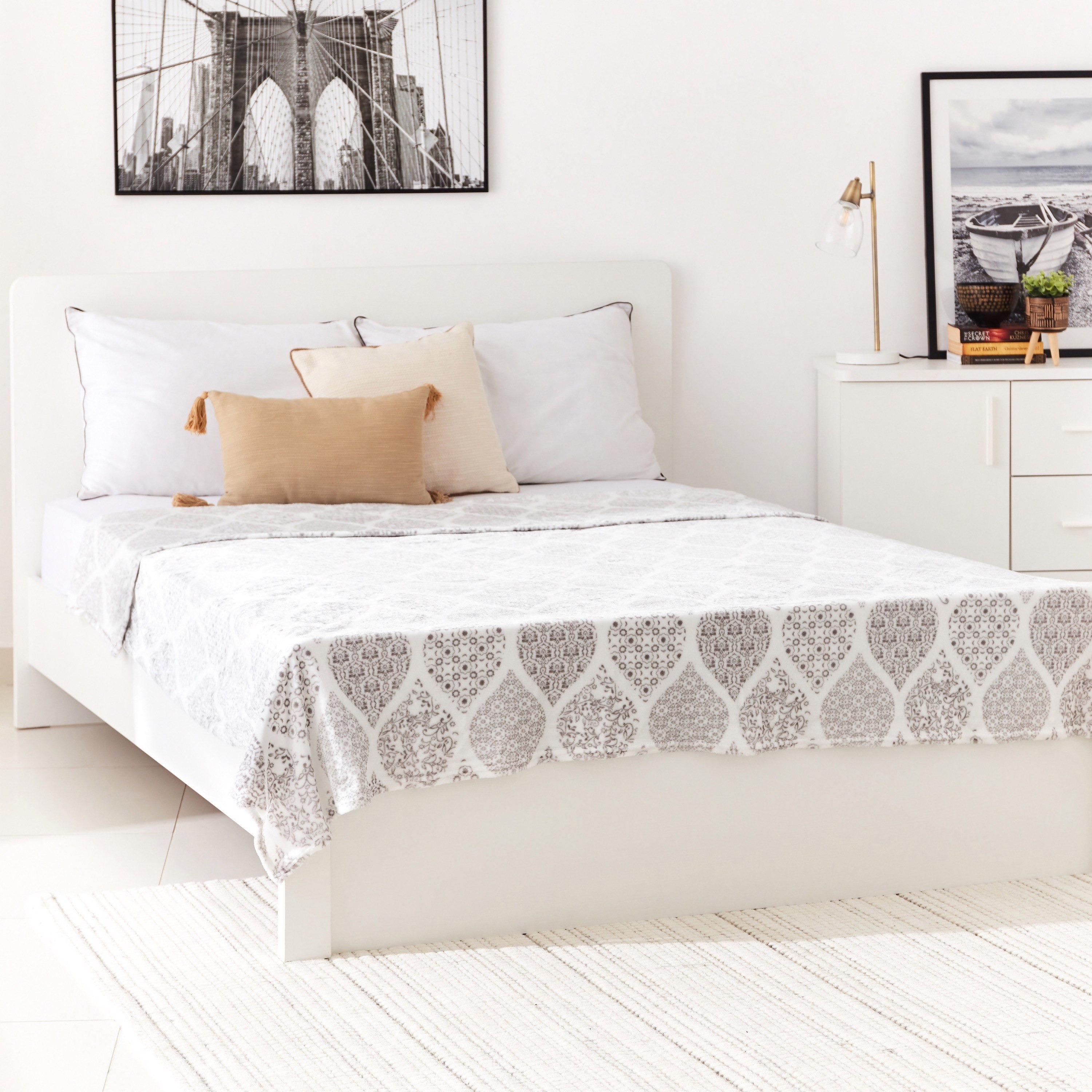 بطّانية مزدوجة كوين فلانيل بطبعات من ماتريكس - 200x220 سم-hbxhomeware-hbxbedroom-image-5