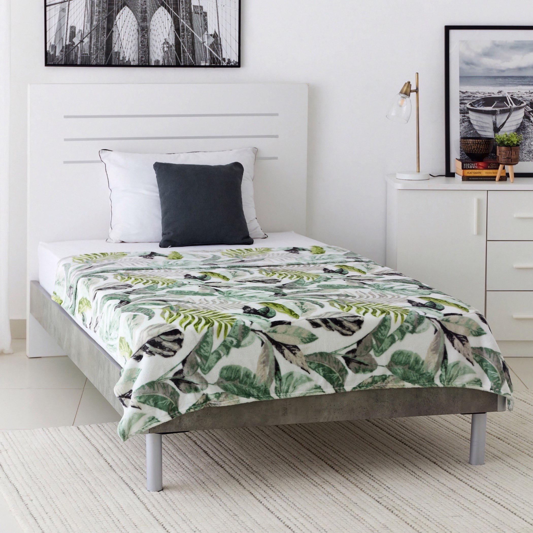 بطانية مزدوجة فلانيل بطبعات من ماتريكس تروبيكال - 150x200 سم-hbxhomeware-hbxbedroom-image-5