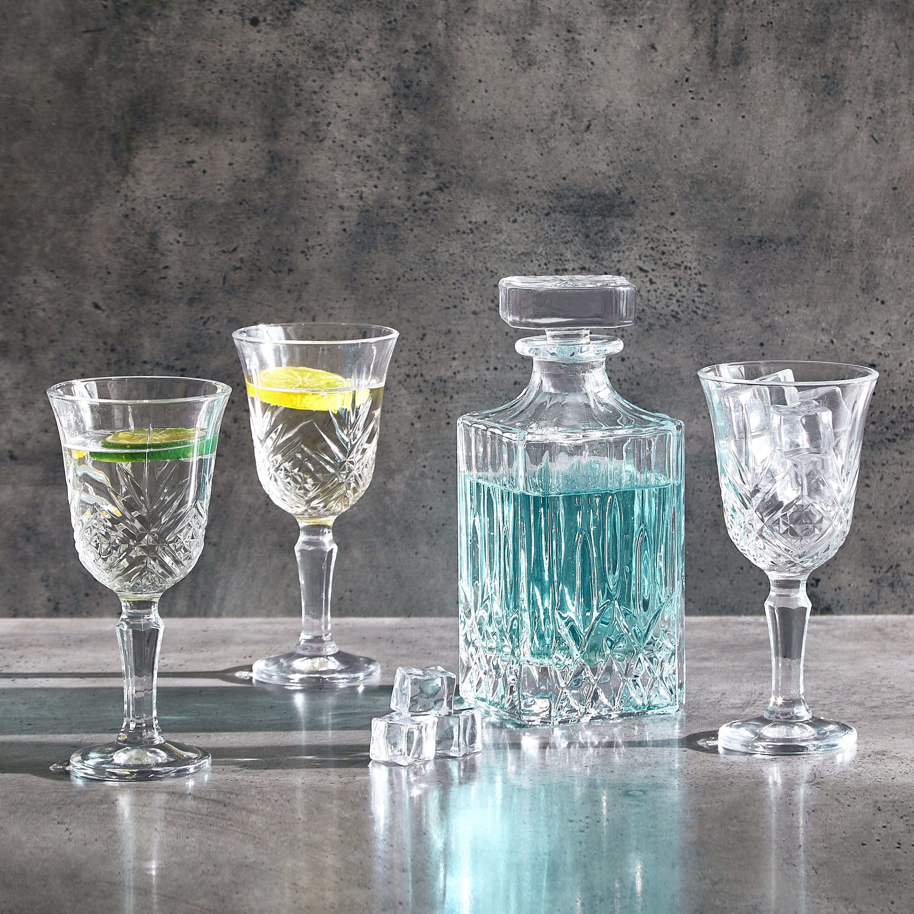 دورق زجاجي من زودياك- 770 مل-hbxhomeware-hbxkitchen-image-5