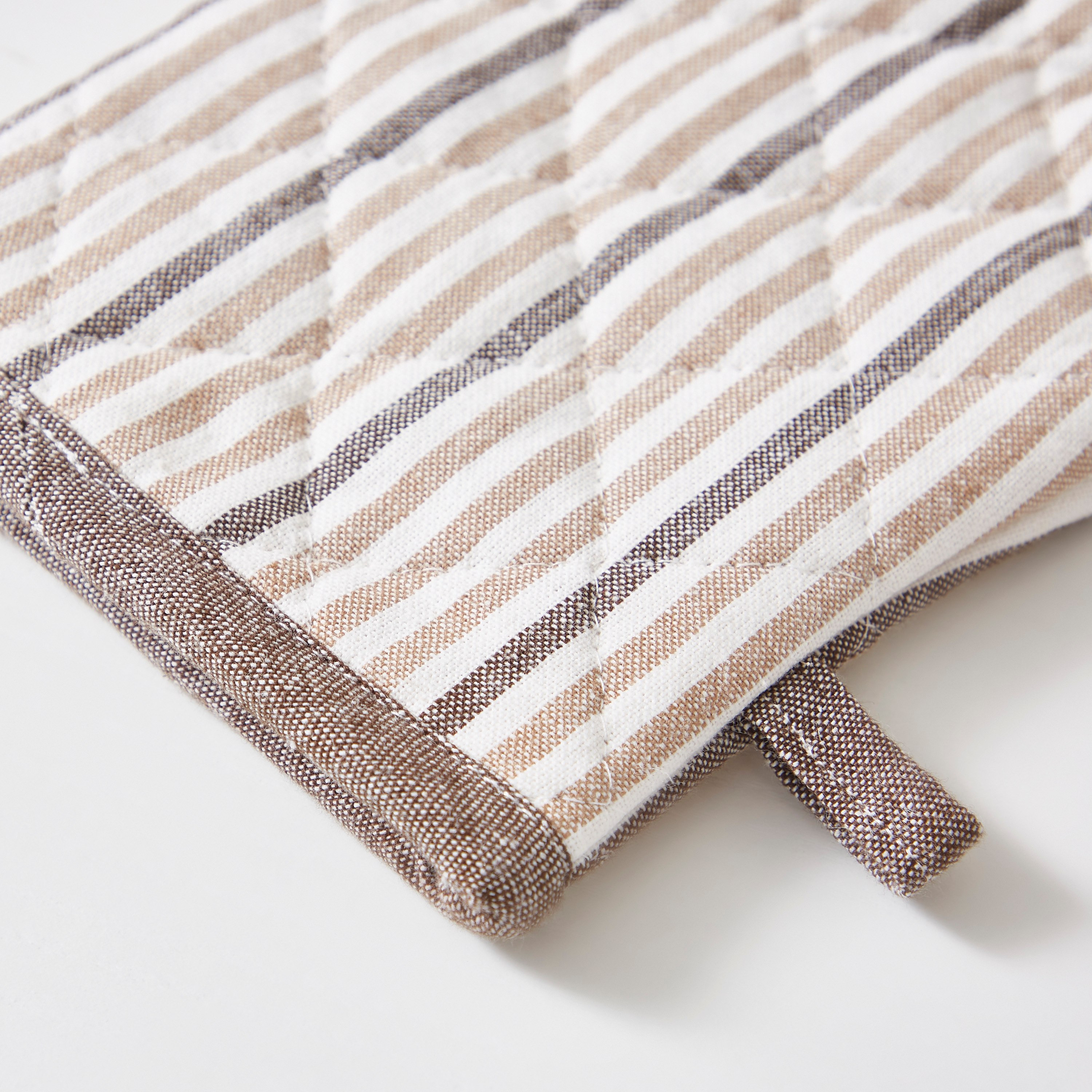قفاز فرن نورا من هارلي - 17×33 سم-hbxhomeware-kitchenware-kitchenlinens-image-3